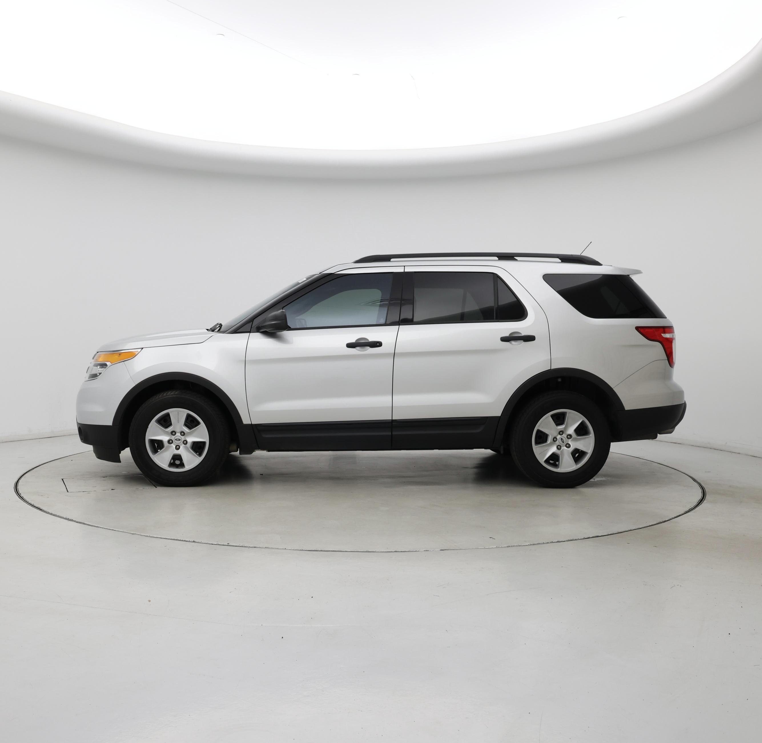Thumbnail: 2014 Ford Explorer - 3