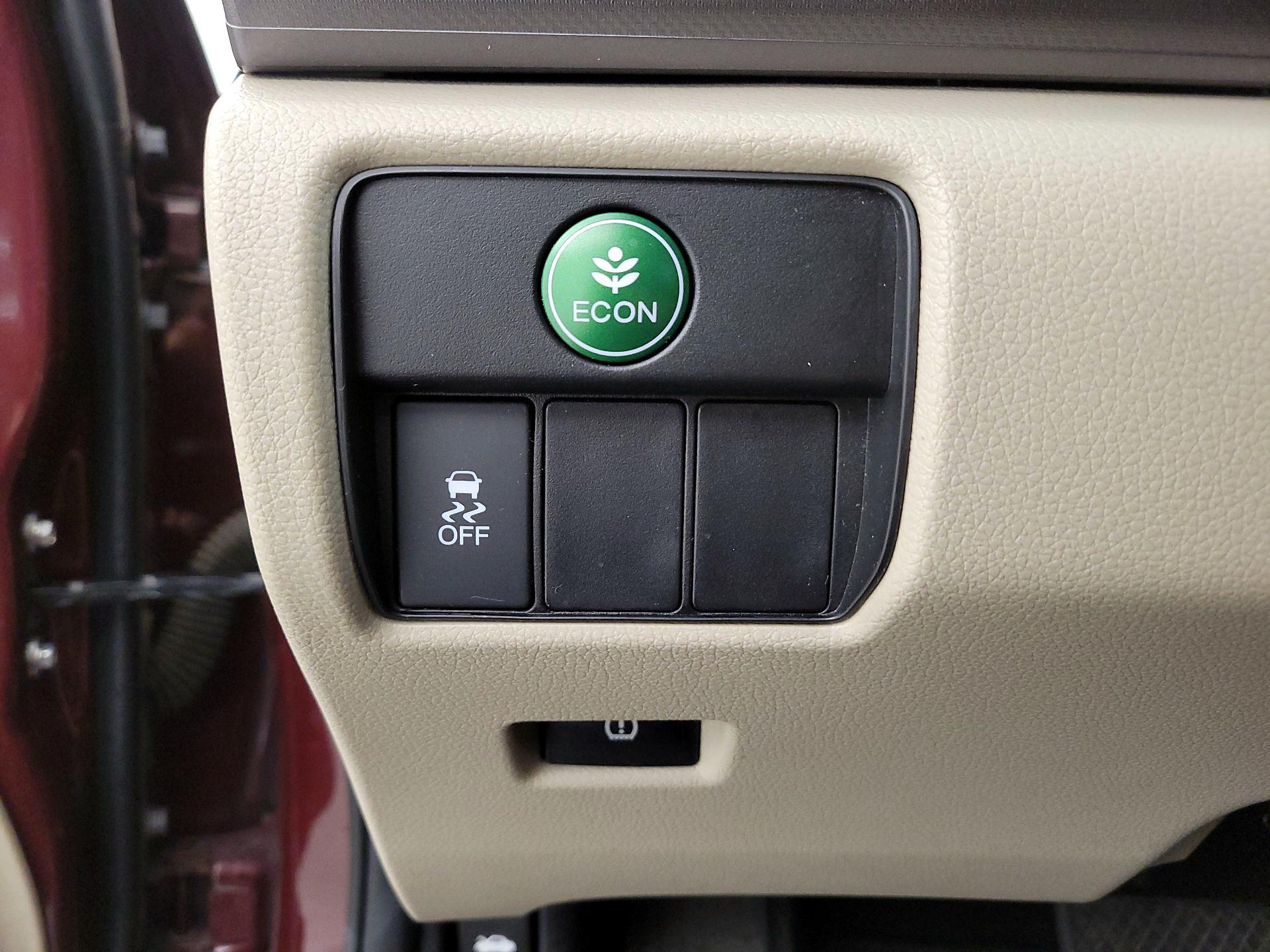 Thumbnail: 2014 Honda Accord - 13