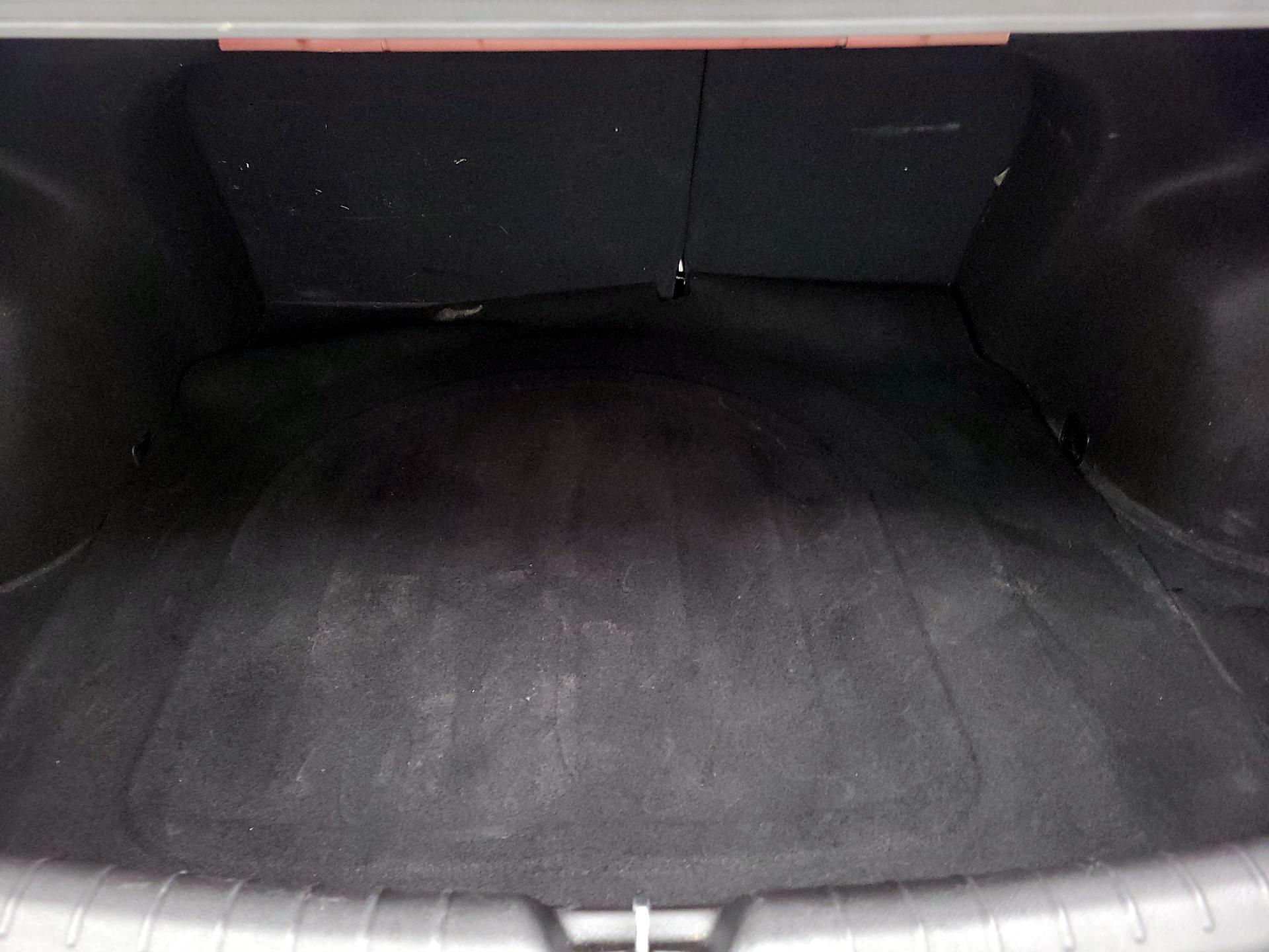 Thumbnail: 2021 Kia Rio - 20