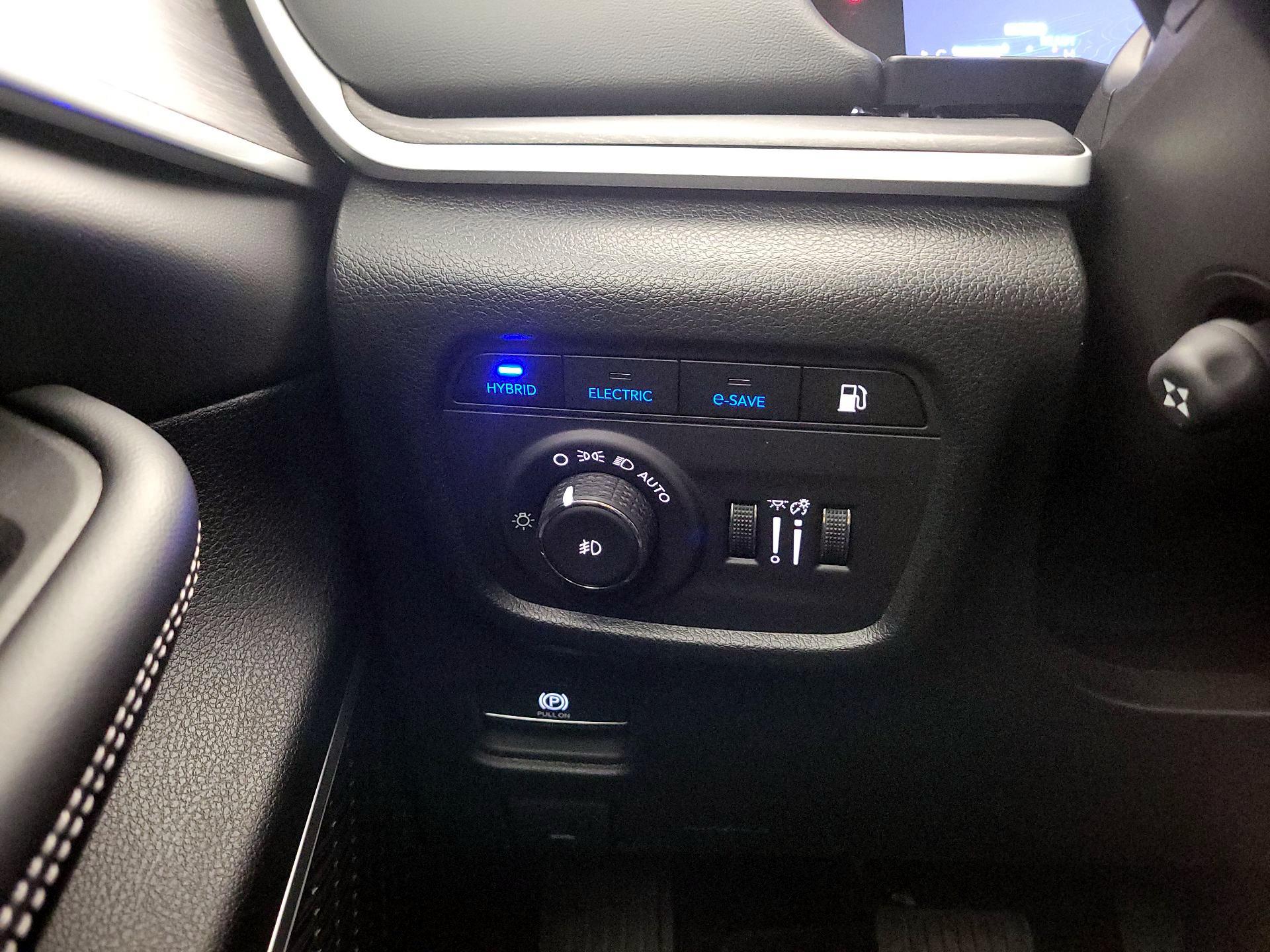 Thumbnail: 2025 Jeep Grand Cherokee - 13