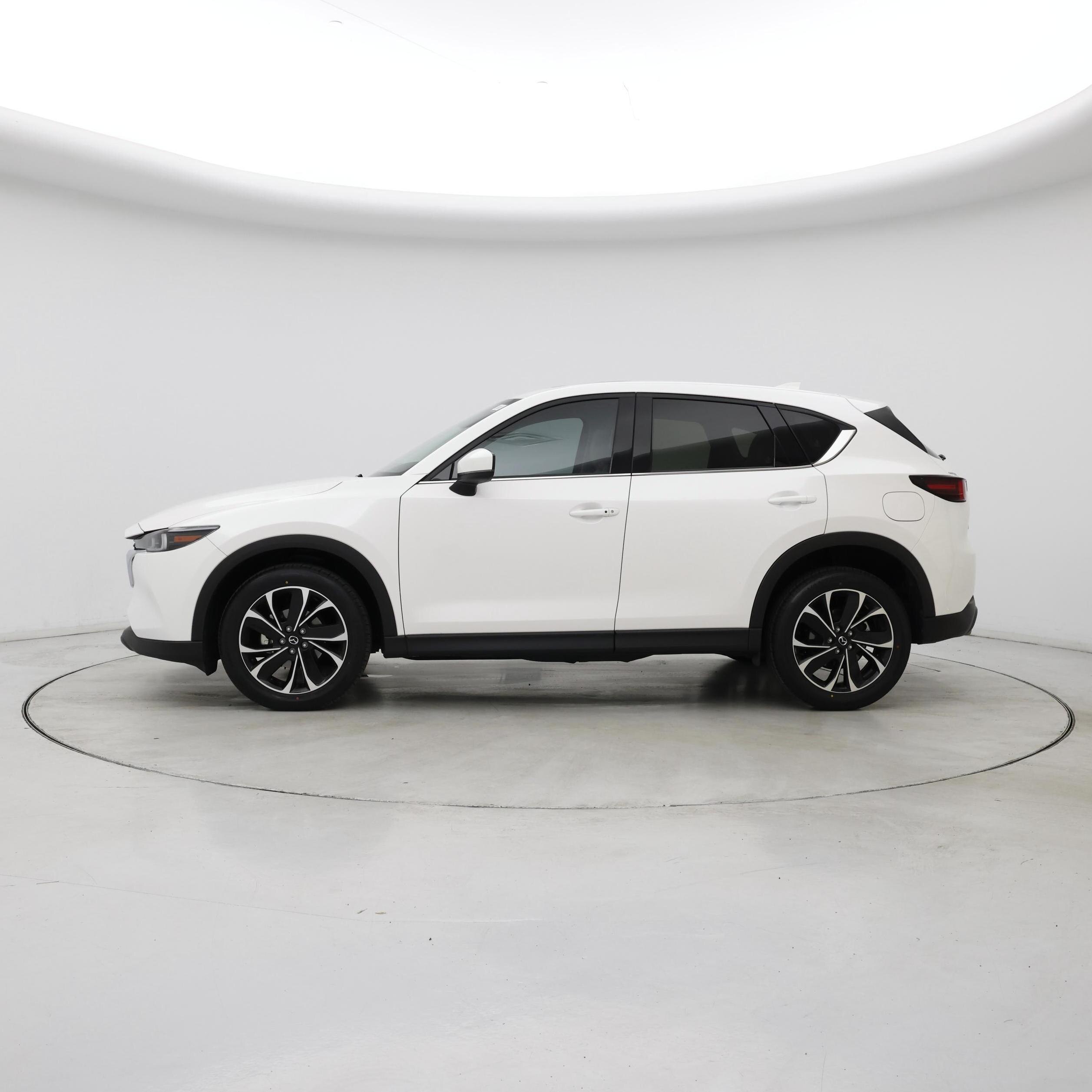 Thumbnail: 2022 Mazda CX-5 - 3