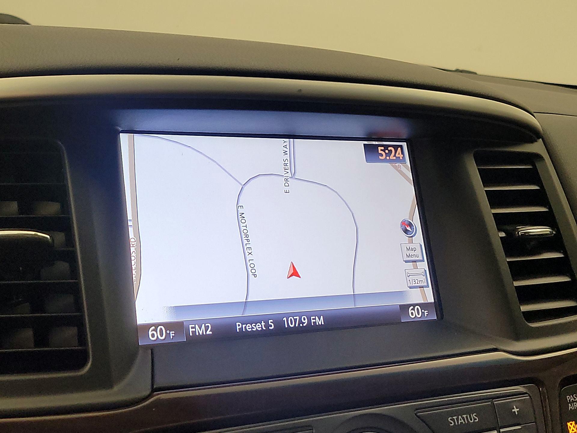 Thumbnail: 2015 Nissan Pathfinder - 14