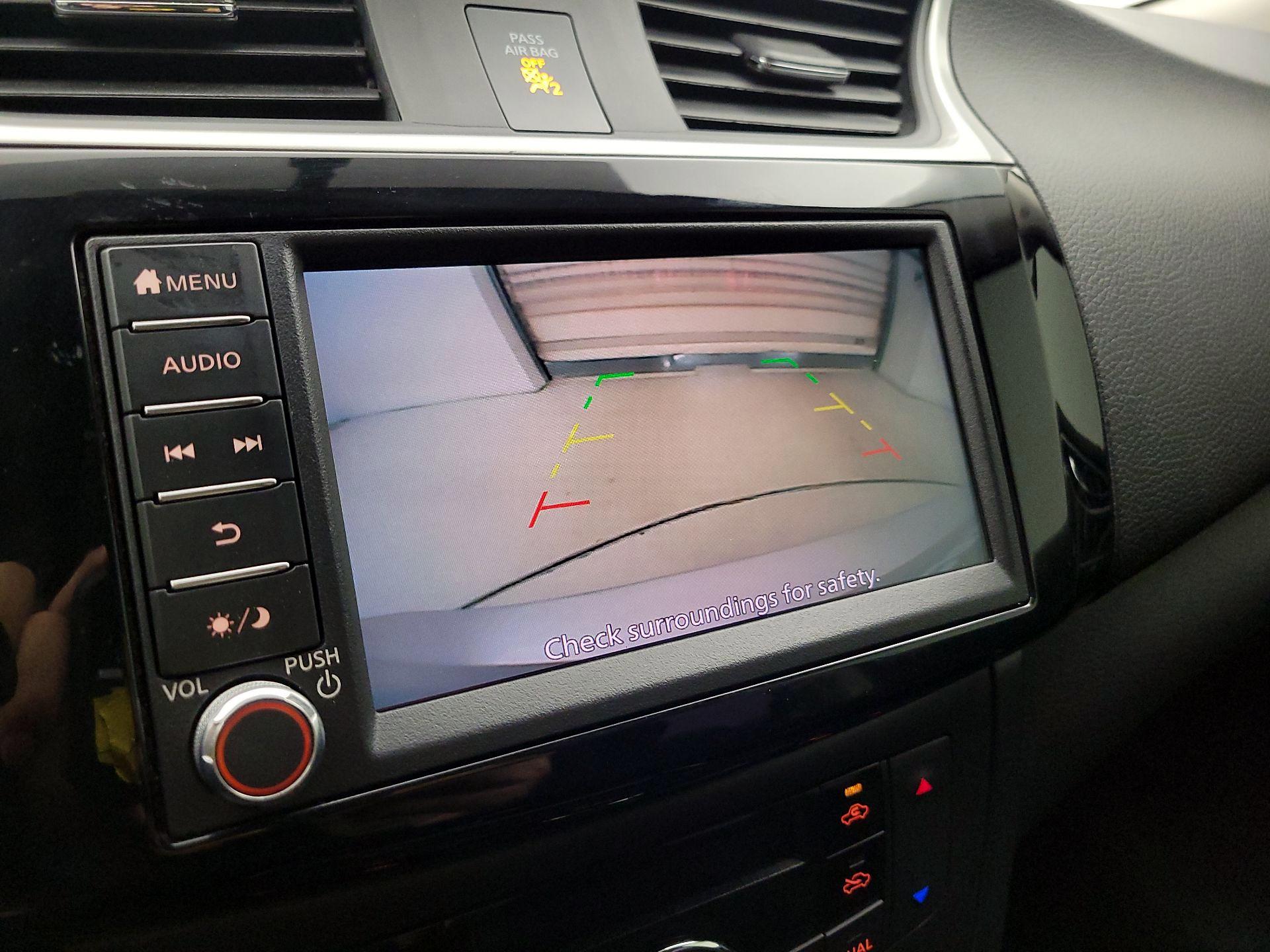 Thumbnail: 2019 Nissan Sentra - 14