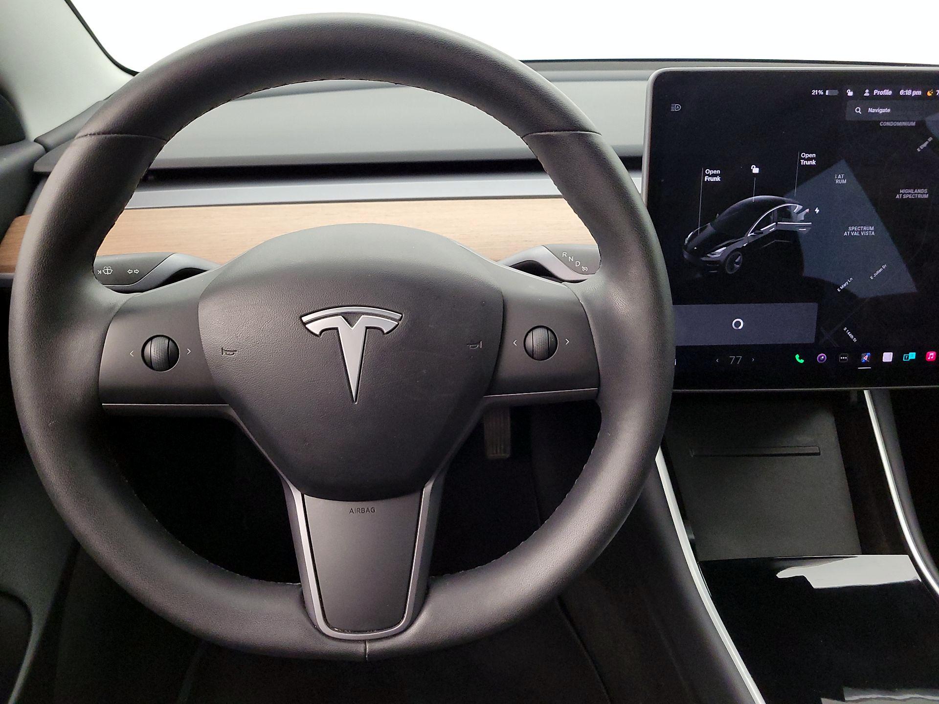 Thumbnail: 2020 Tesla Model 3 - 10