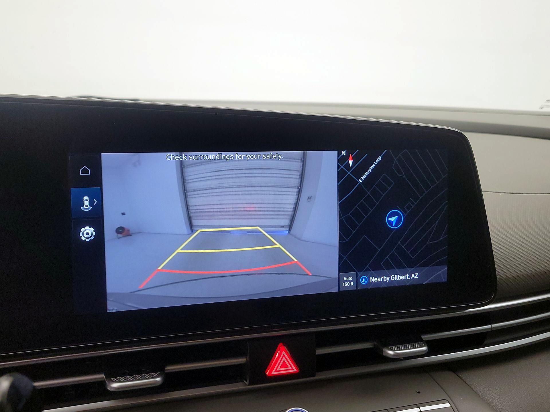 Thumbnail: 2023 Hyundai Elantra - 15