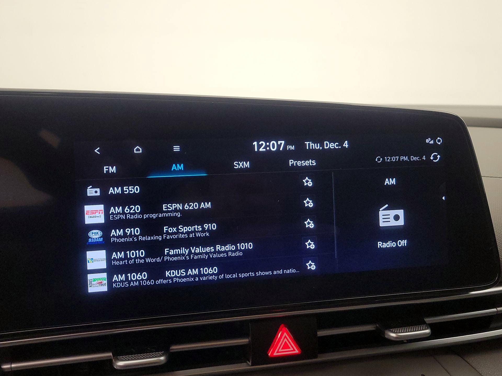 Thumbnail: 2023 Hyundai Elantra - 16