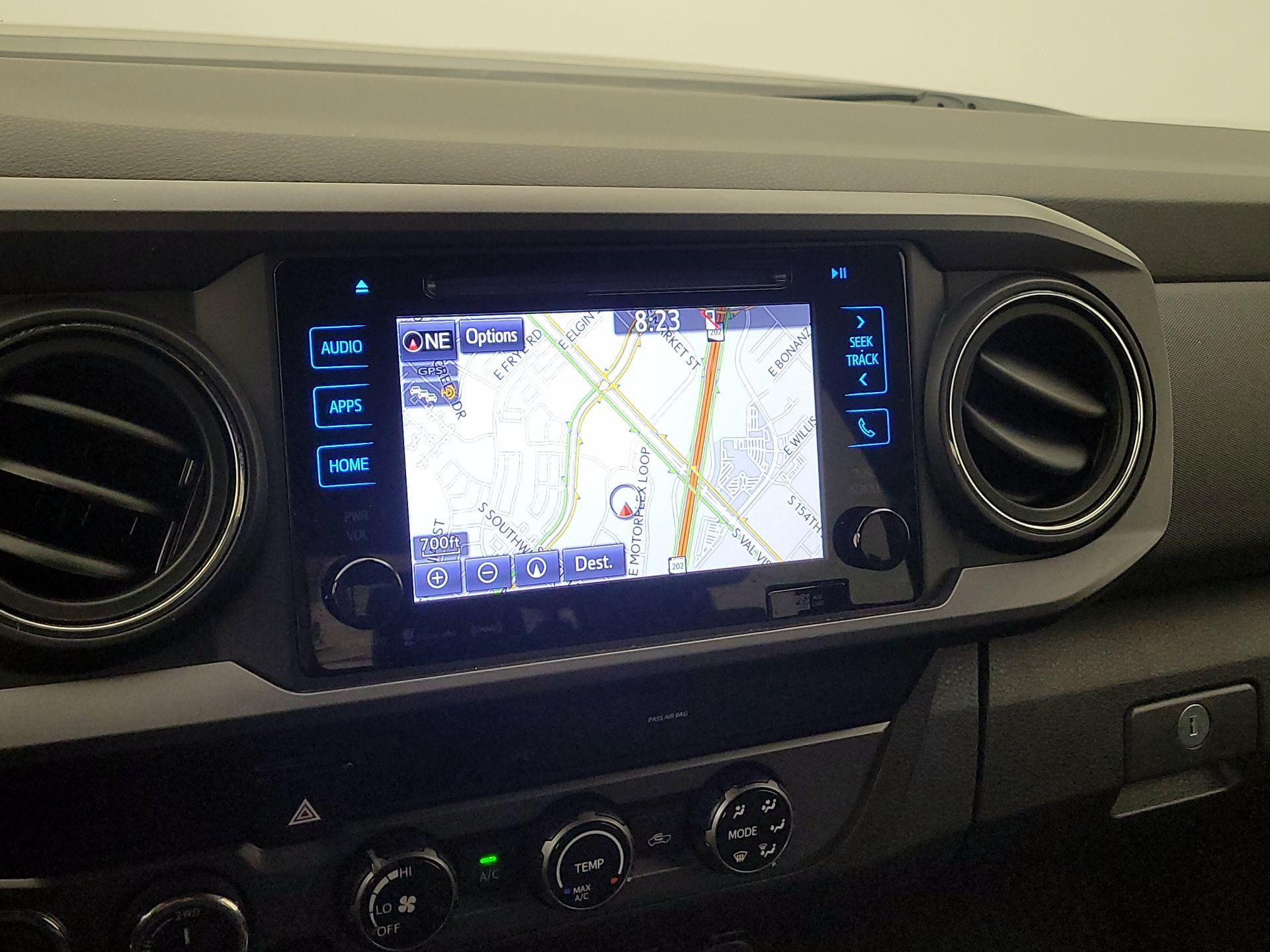 Thumbnail: 2018 Toyota Tacoma - 14