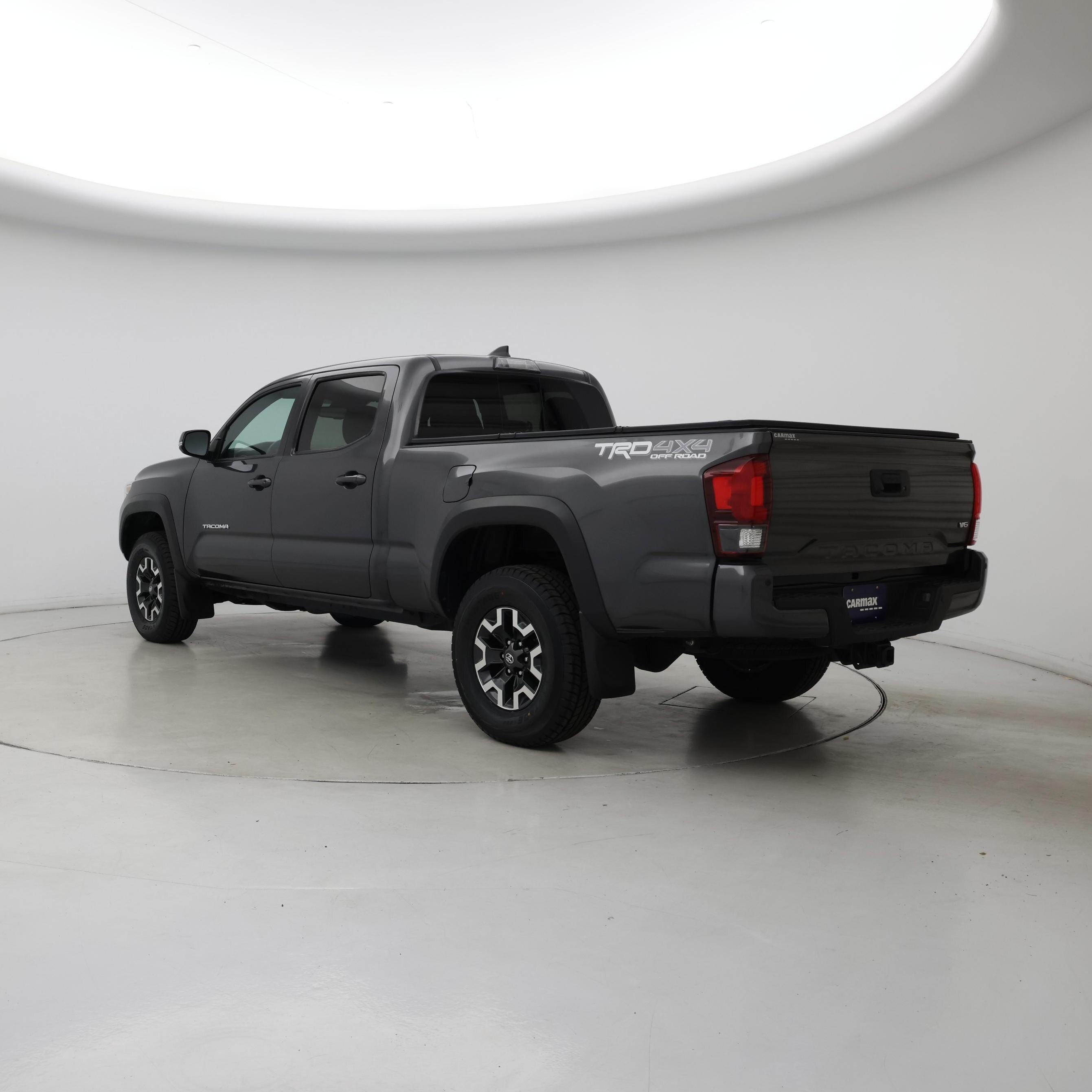 Thumbnail: 2018 Toyota Tacoma - 2