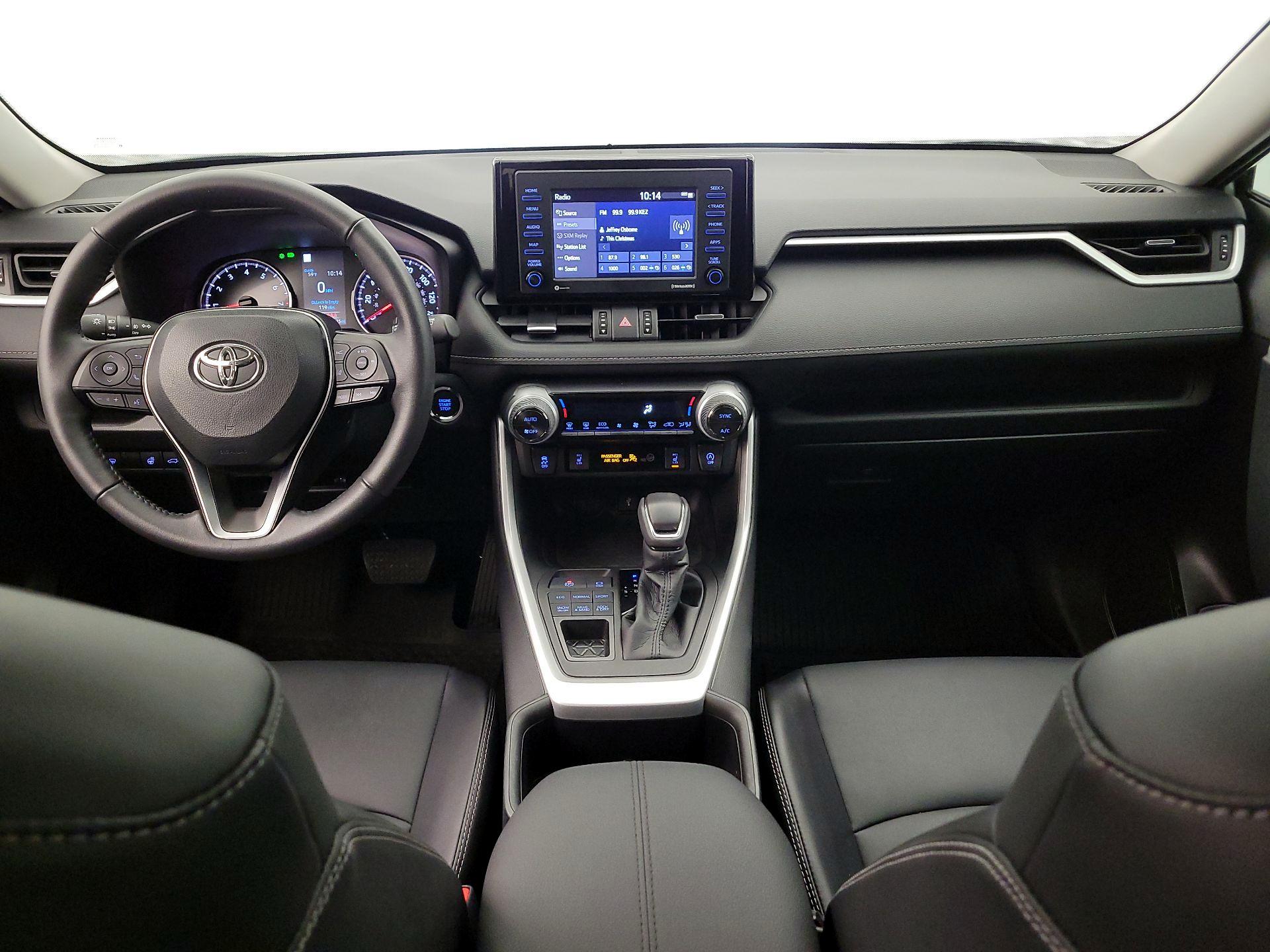 Thumbnail: 2022 Toyota RAV4 - 9