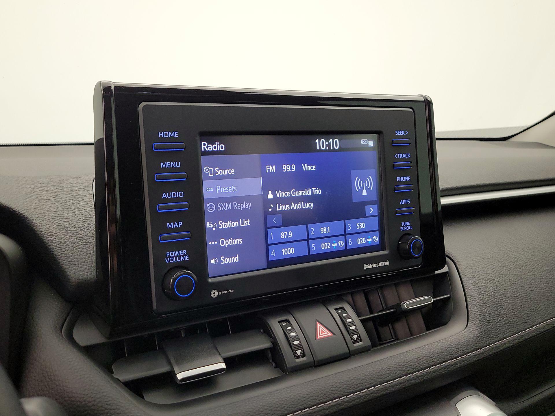 Thumbnail: 2022 Toyota RAV4 - 15