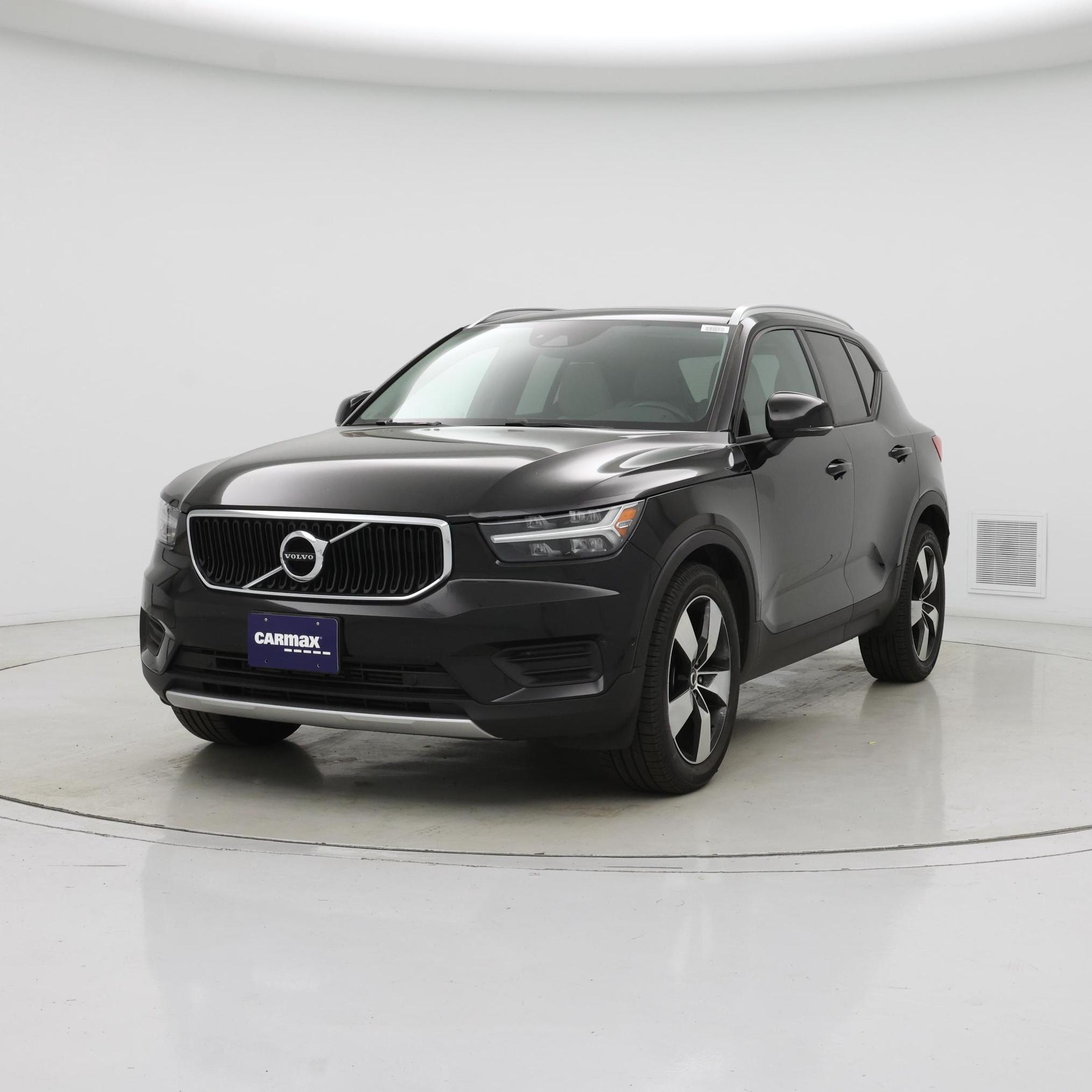 Thumbnail: 2019 Volvo XC40 - 4