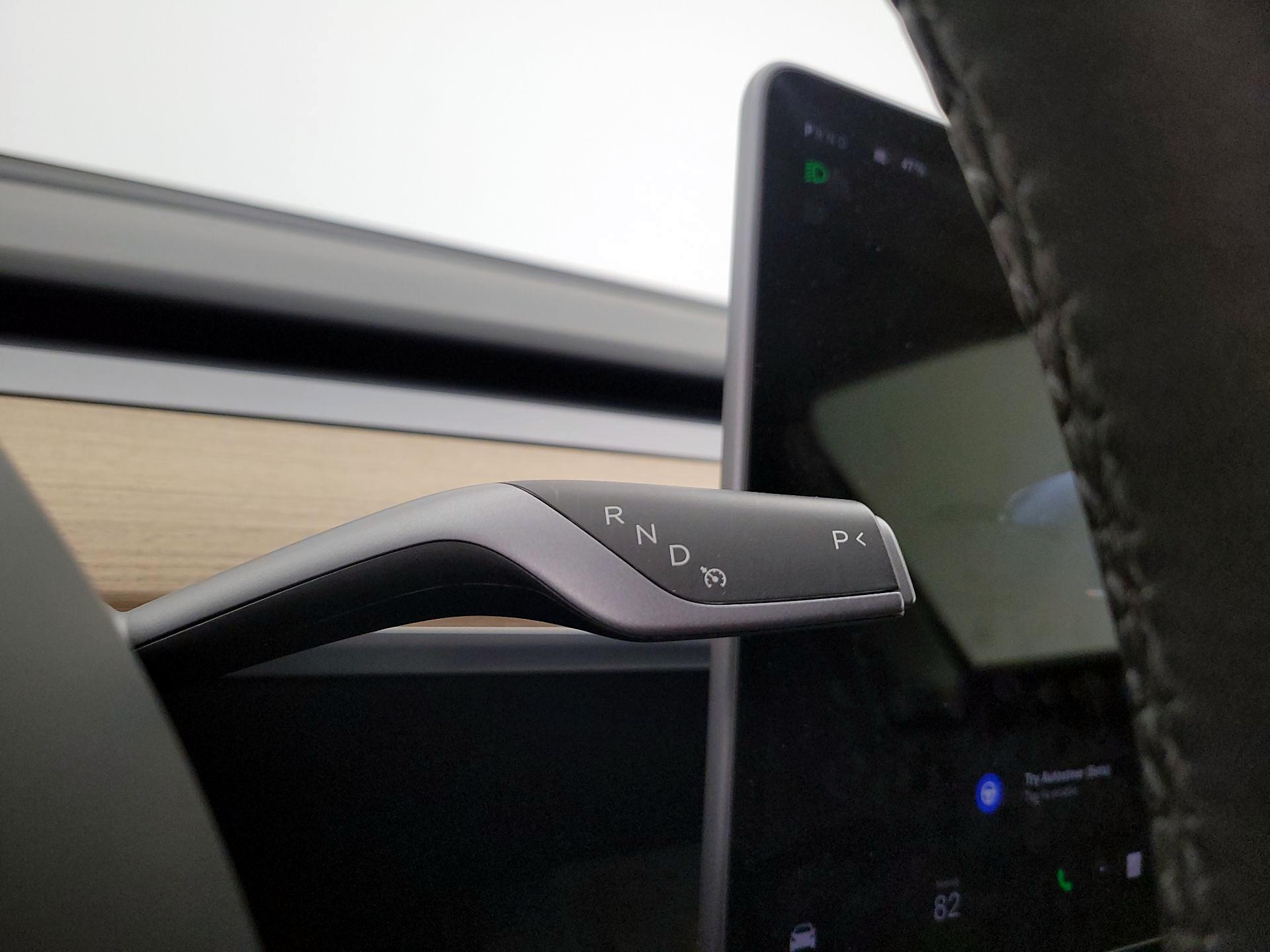 Thumbnail: 2022 Tesla Model Y - 17