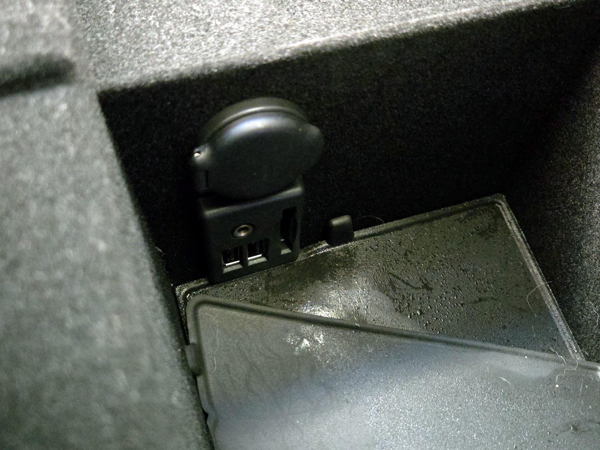 Thumbnail: 2014 Cadillac CTS - 18