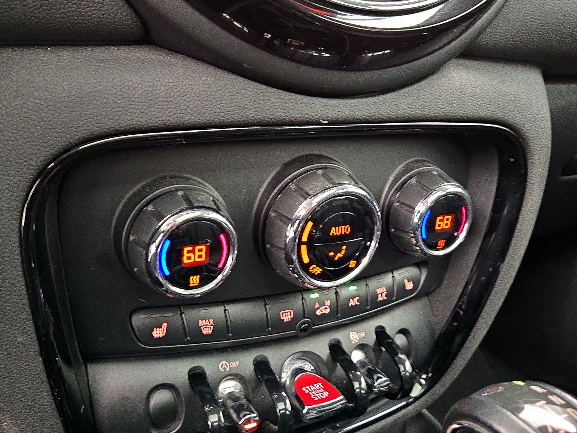 Thumbnail: 2019 MINI Cooper Clubman - 16