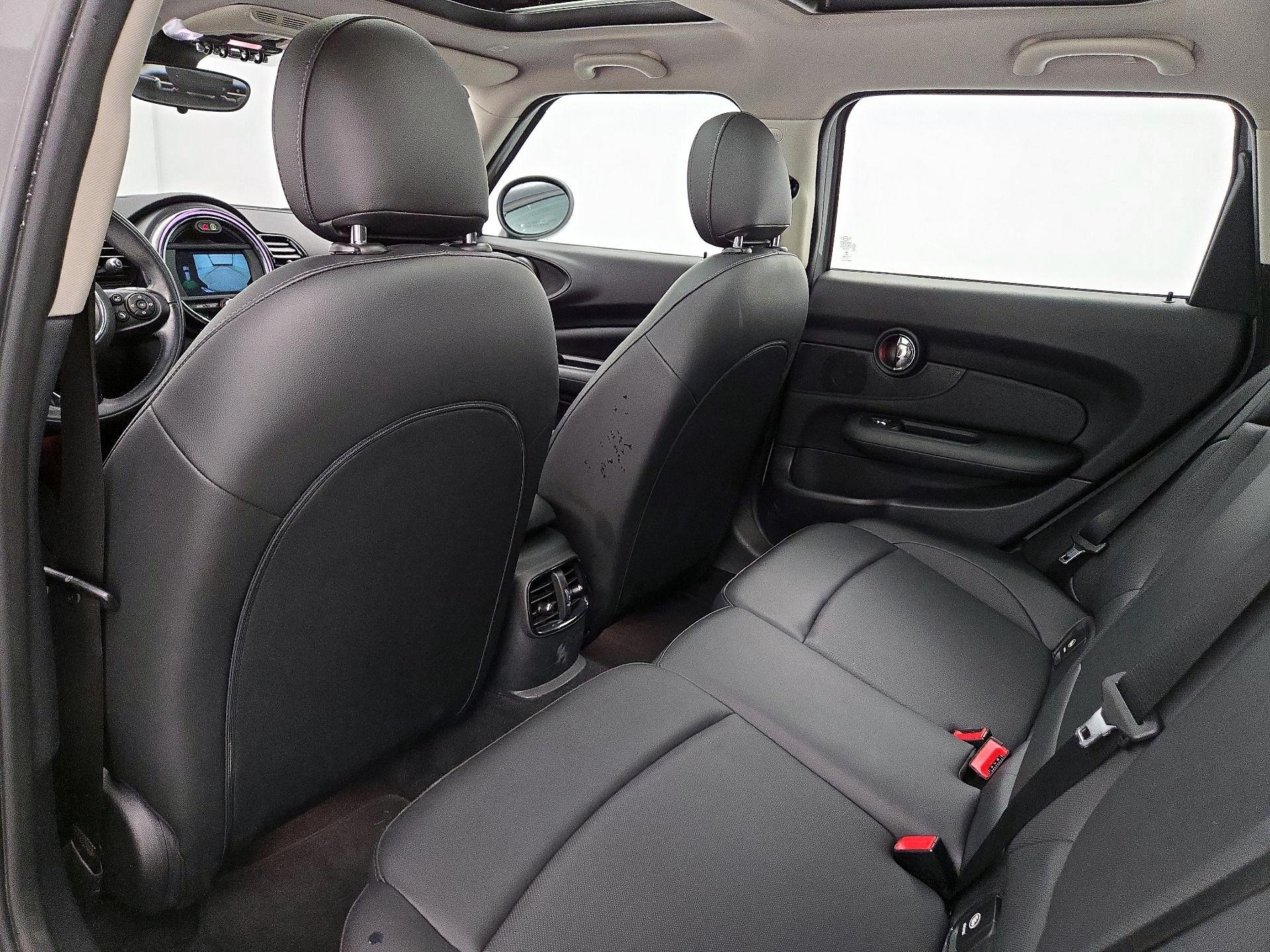 Thumbnail: 2019 MINI Cooper Clubman - 20