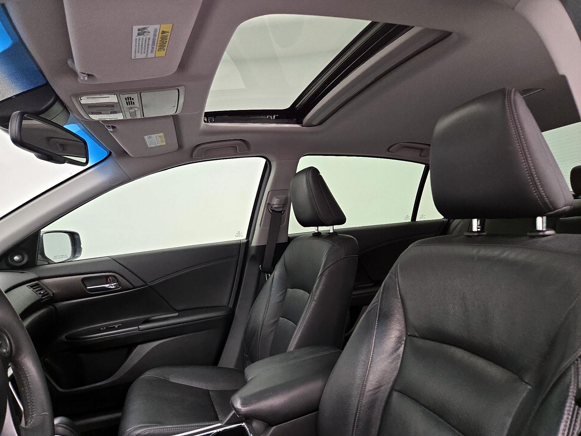 Thumbnail: 2015 Honda Accord - 19