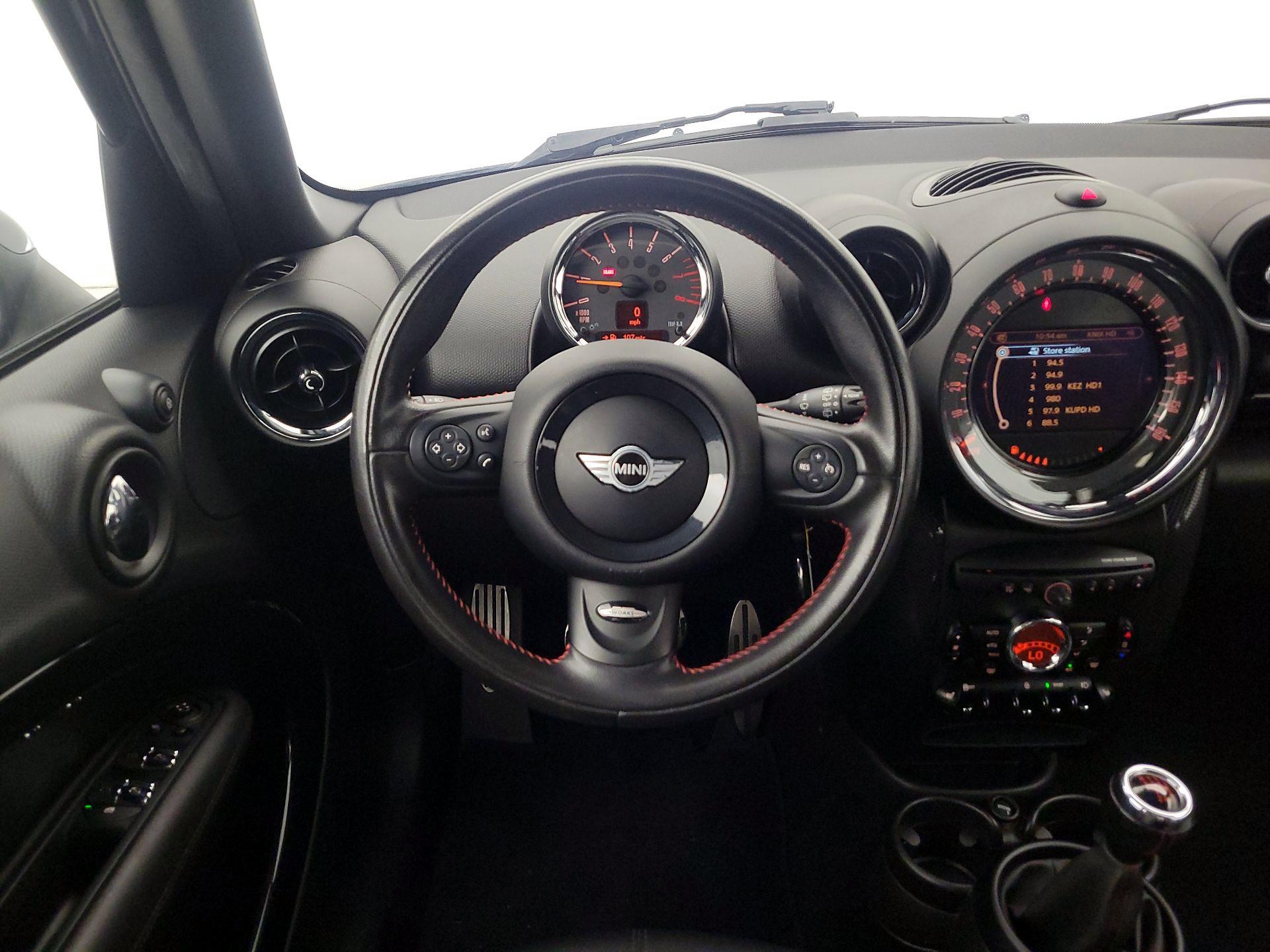 Thumbnail: 2016 MINI Cooper Countryman - 10