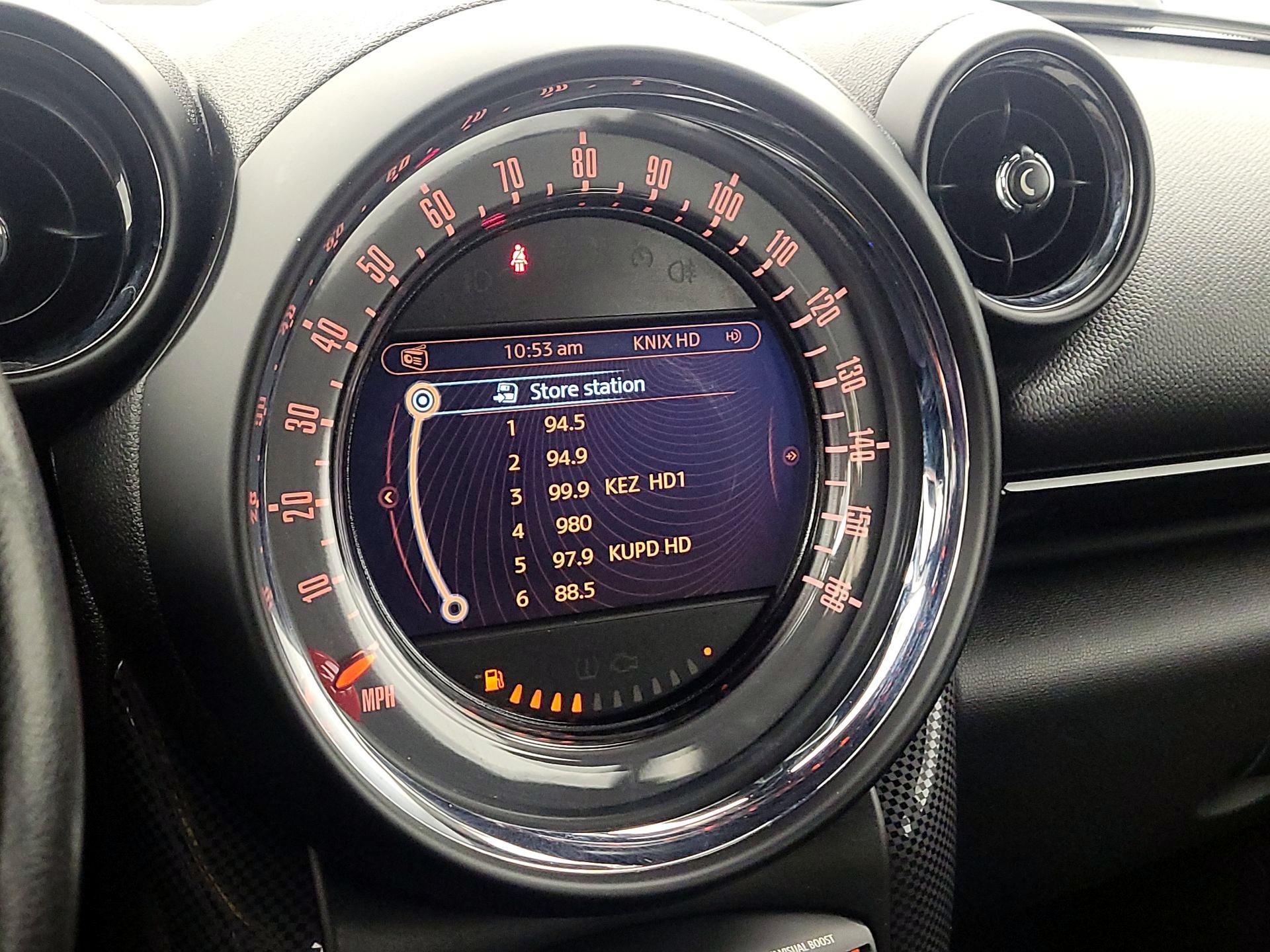 Thumbnail: 2016 MINI Cooper Countryman - 13