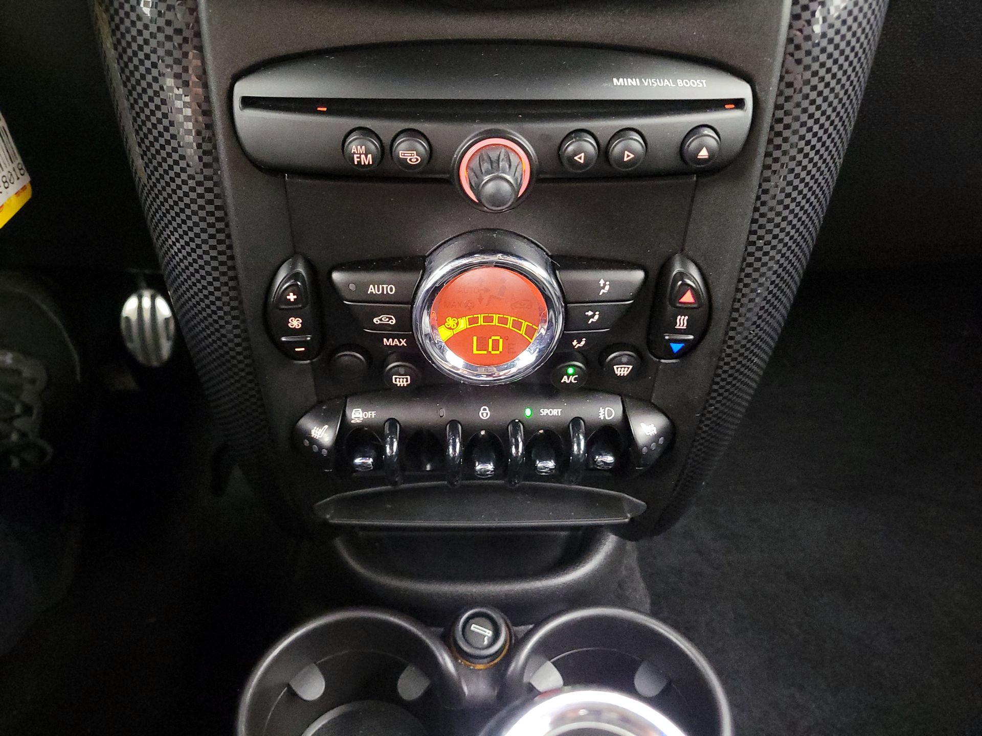 Thumbnail: 2016 MINI Cooper Countryman - 14