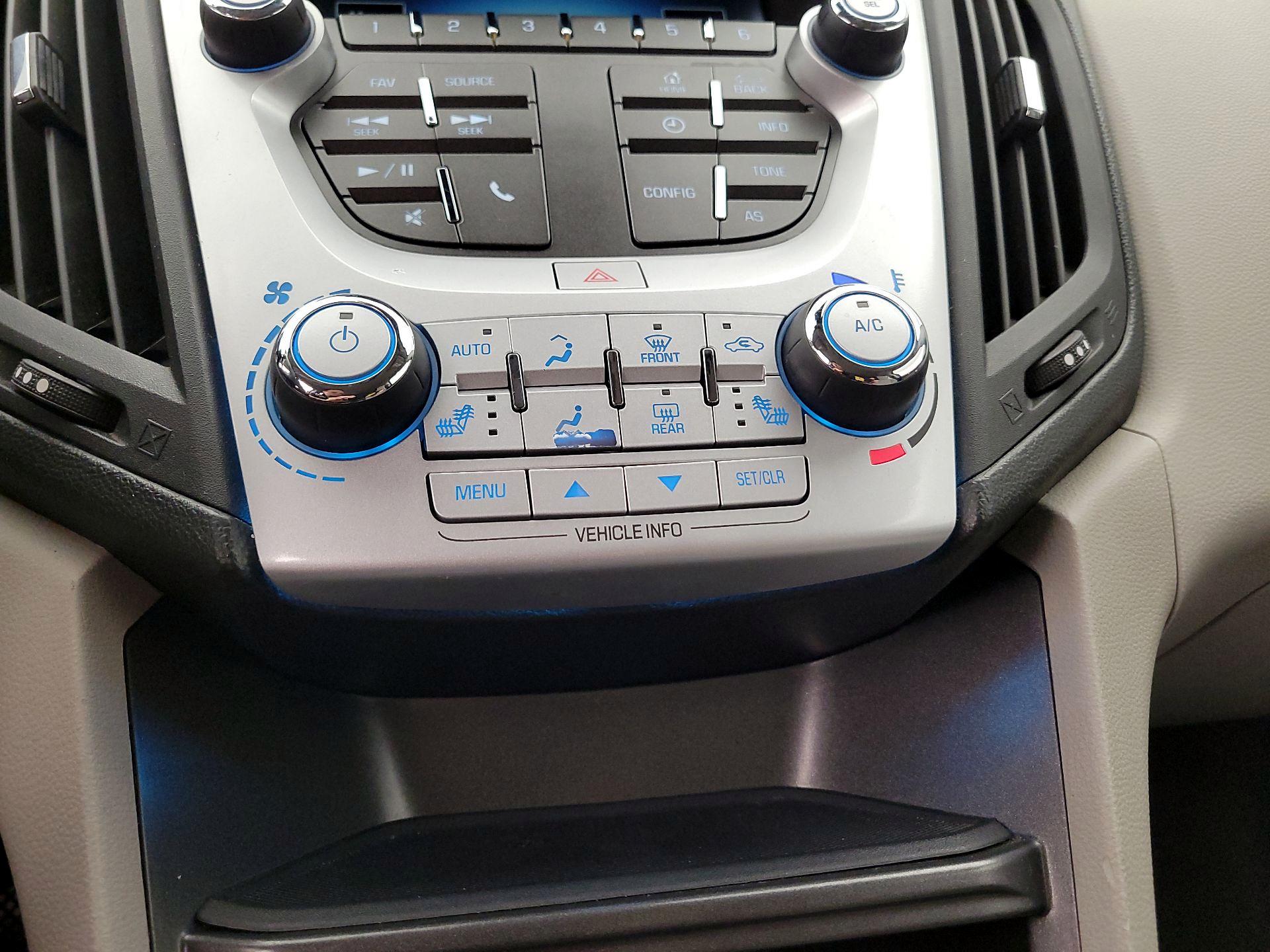 Thumbnail: 2016 Chevrolet Equinox - 15