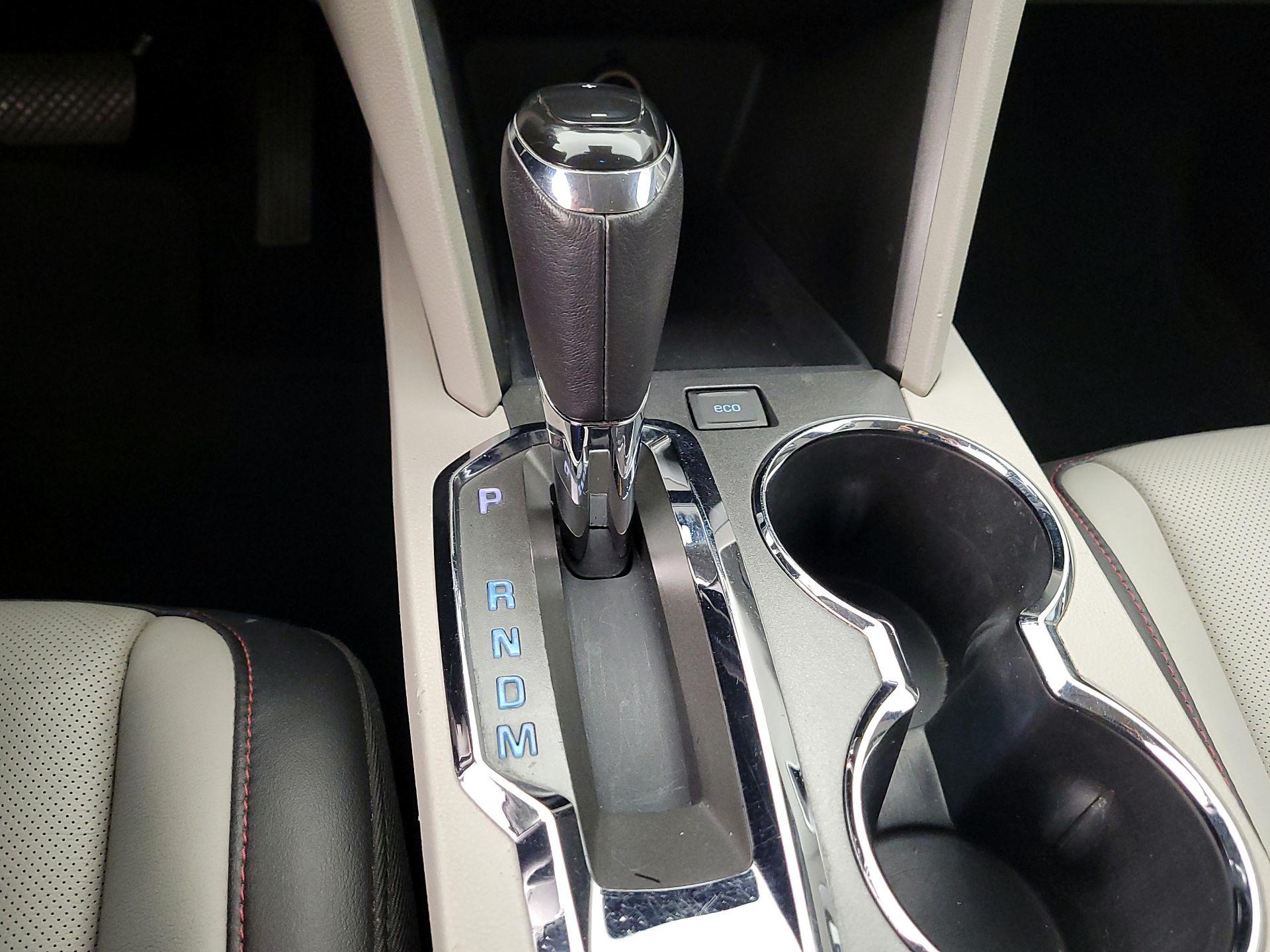 Thumbnail: 2016 Chevrolet Equinox - 16