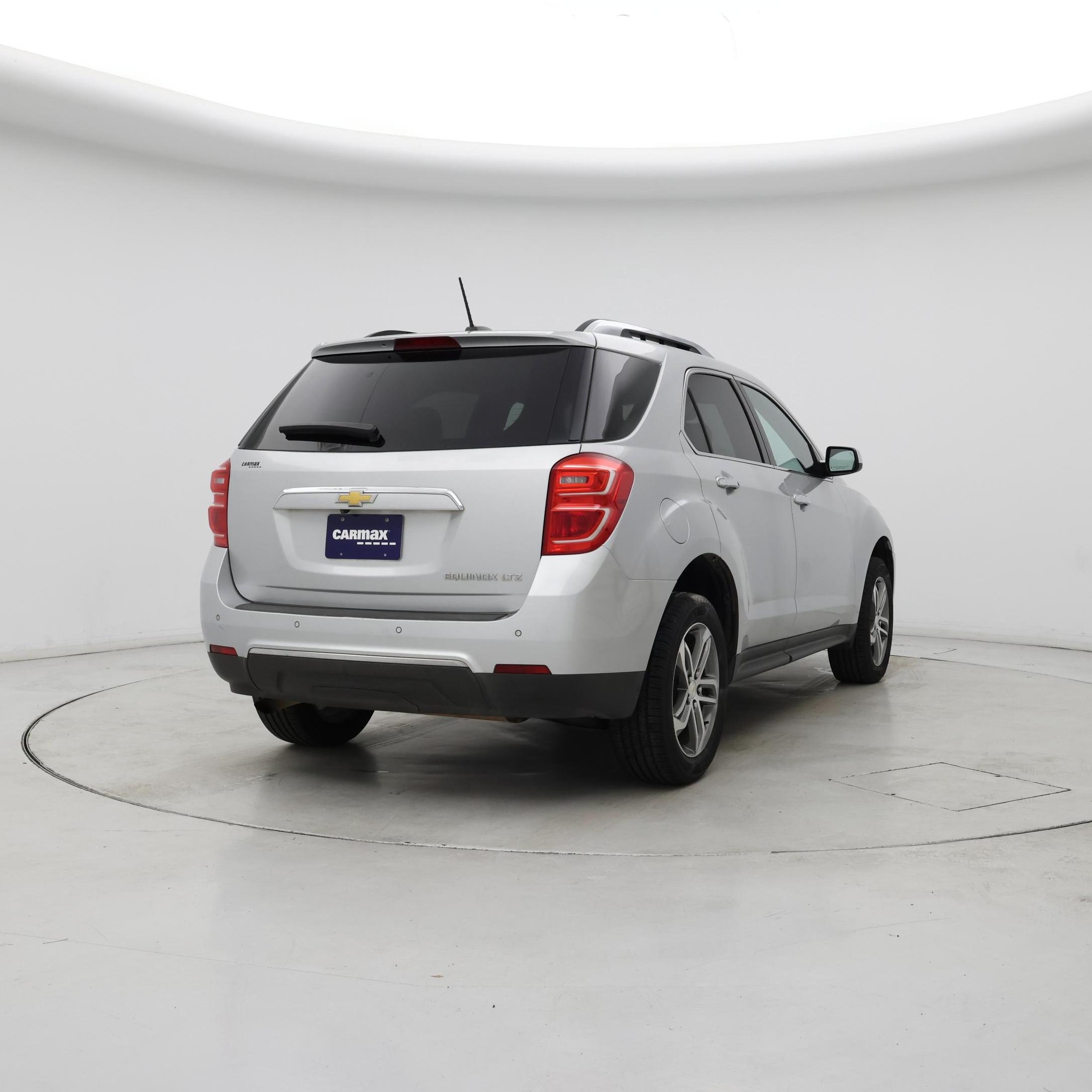 Thumbnail: 2016 Chevrolet Equinox - 8