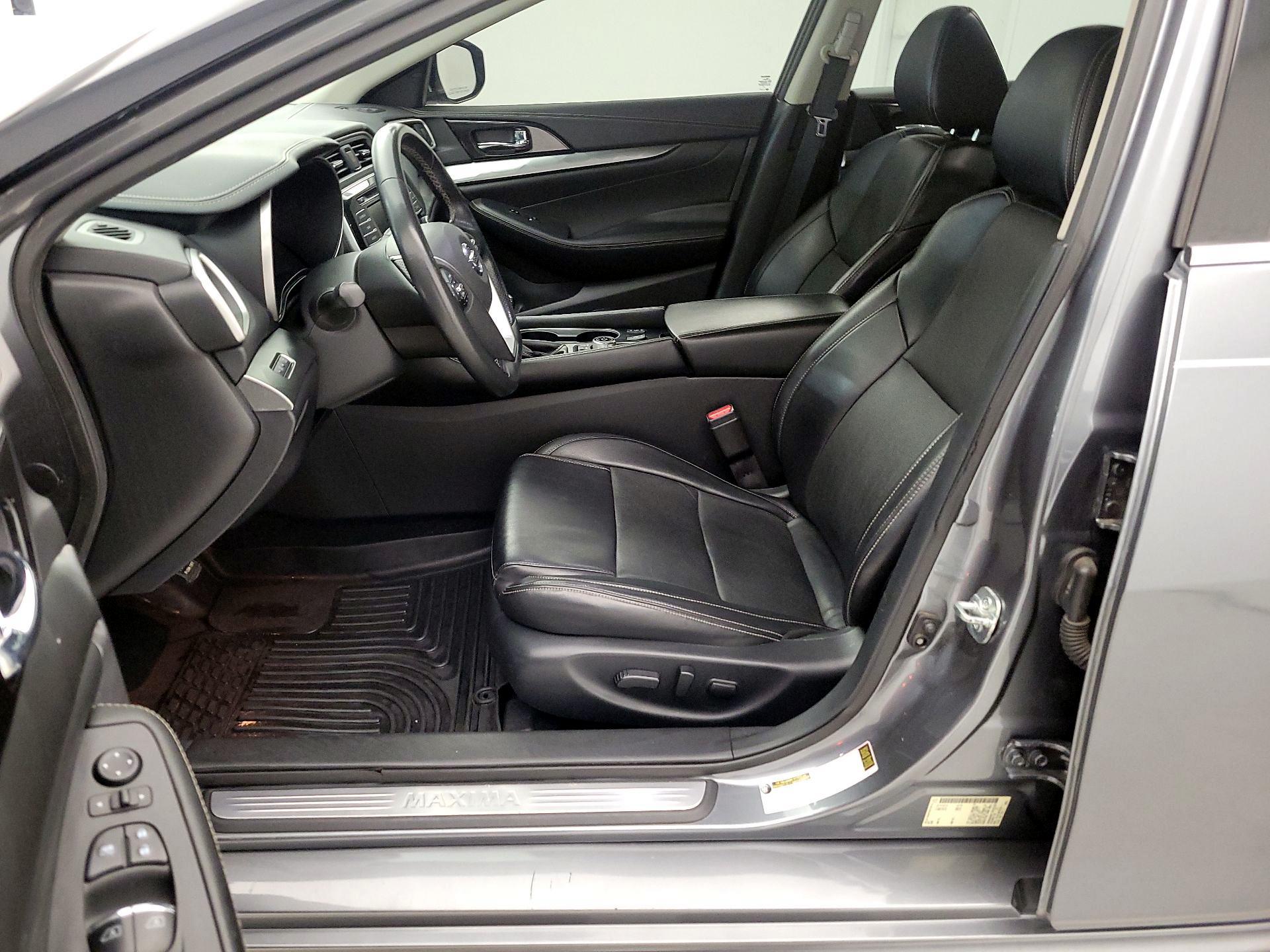 Thumbnail: 2019 Nissan Maxima - 11