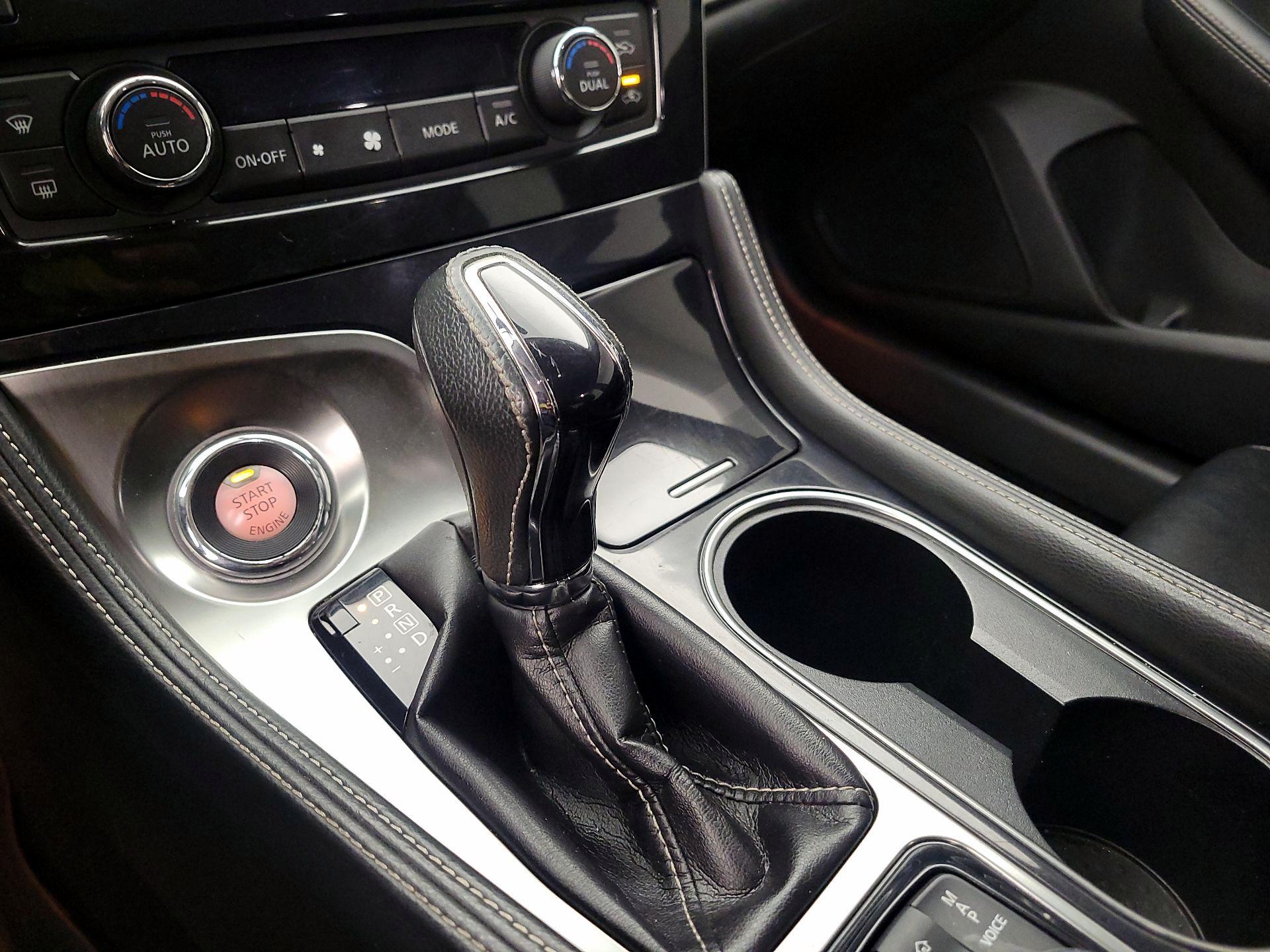 Thumbnail: 2019 Nissan Maxima - 18