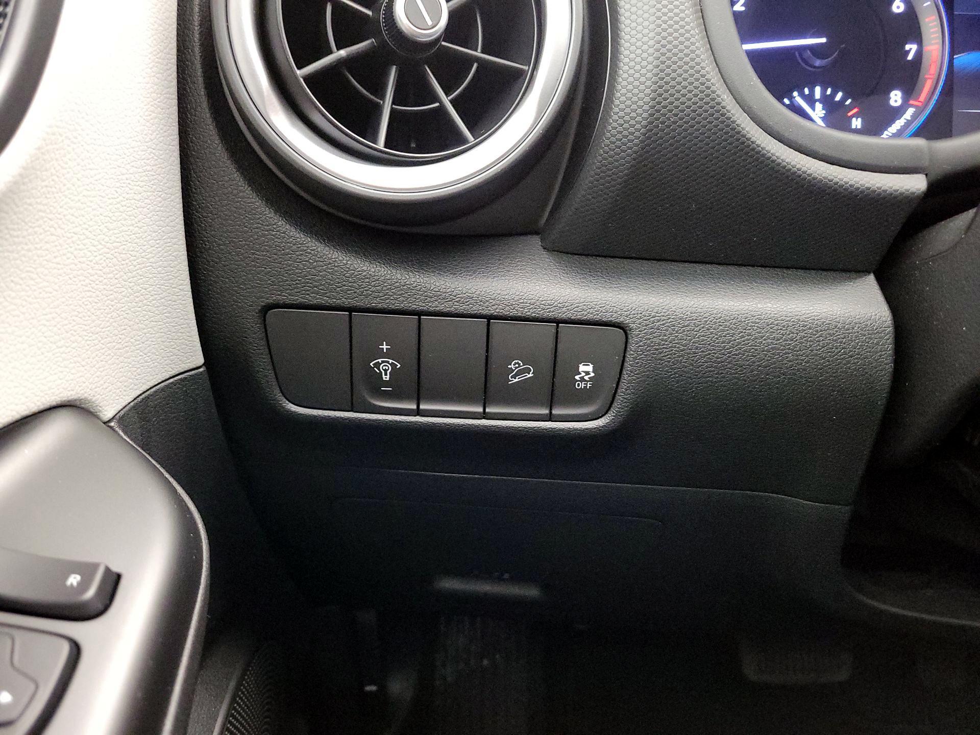 Thumbnail: 2022 Hyundai Kona - 13