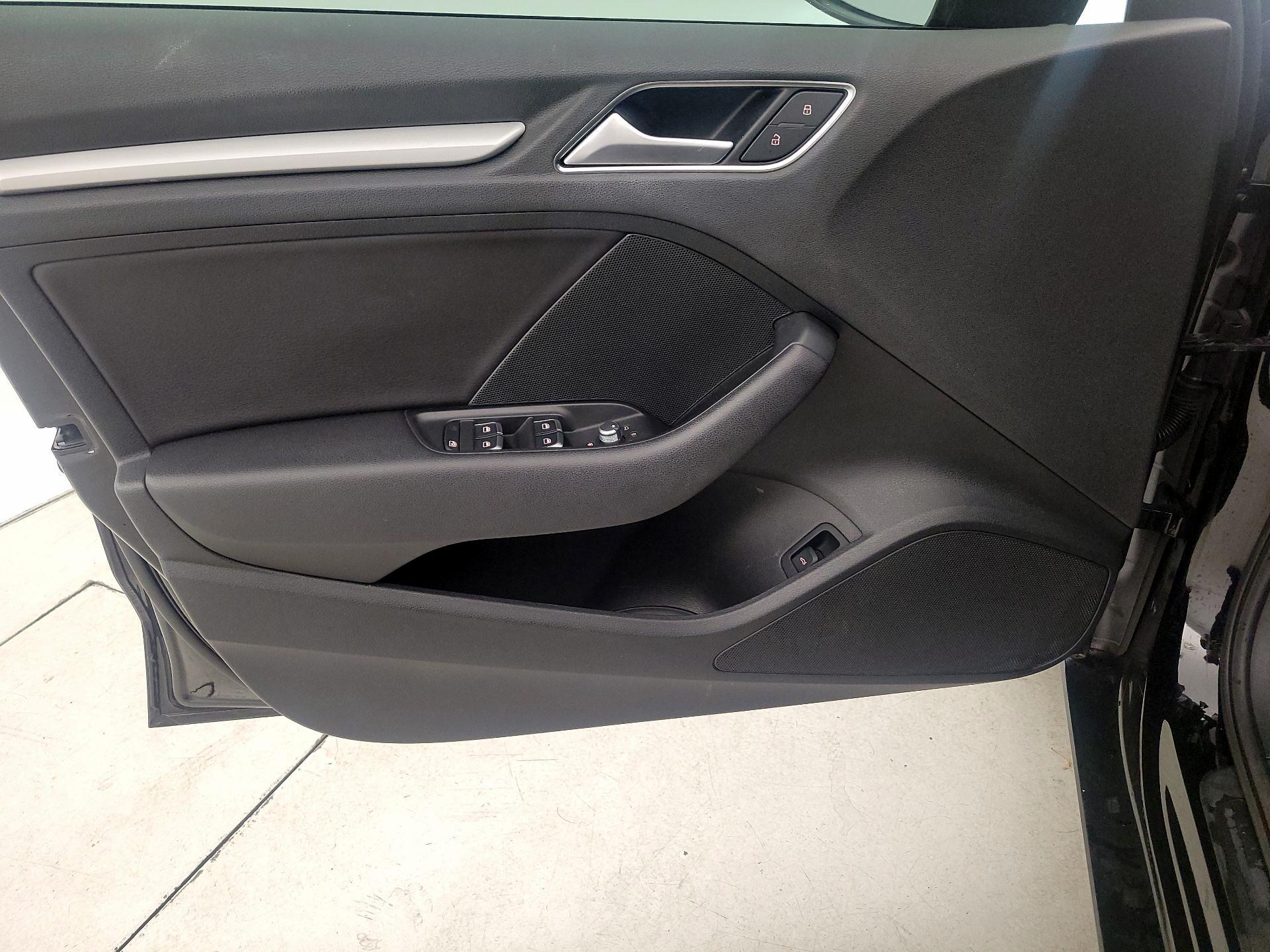 Thumbnail: 2016 Audi A3 - 12