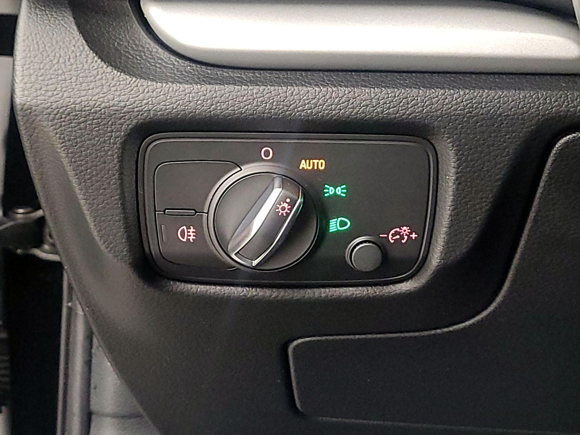 Thumbnail: 2016 Audi A3 - 13