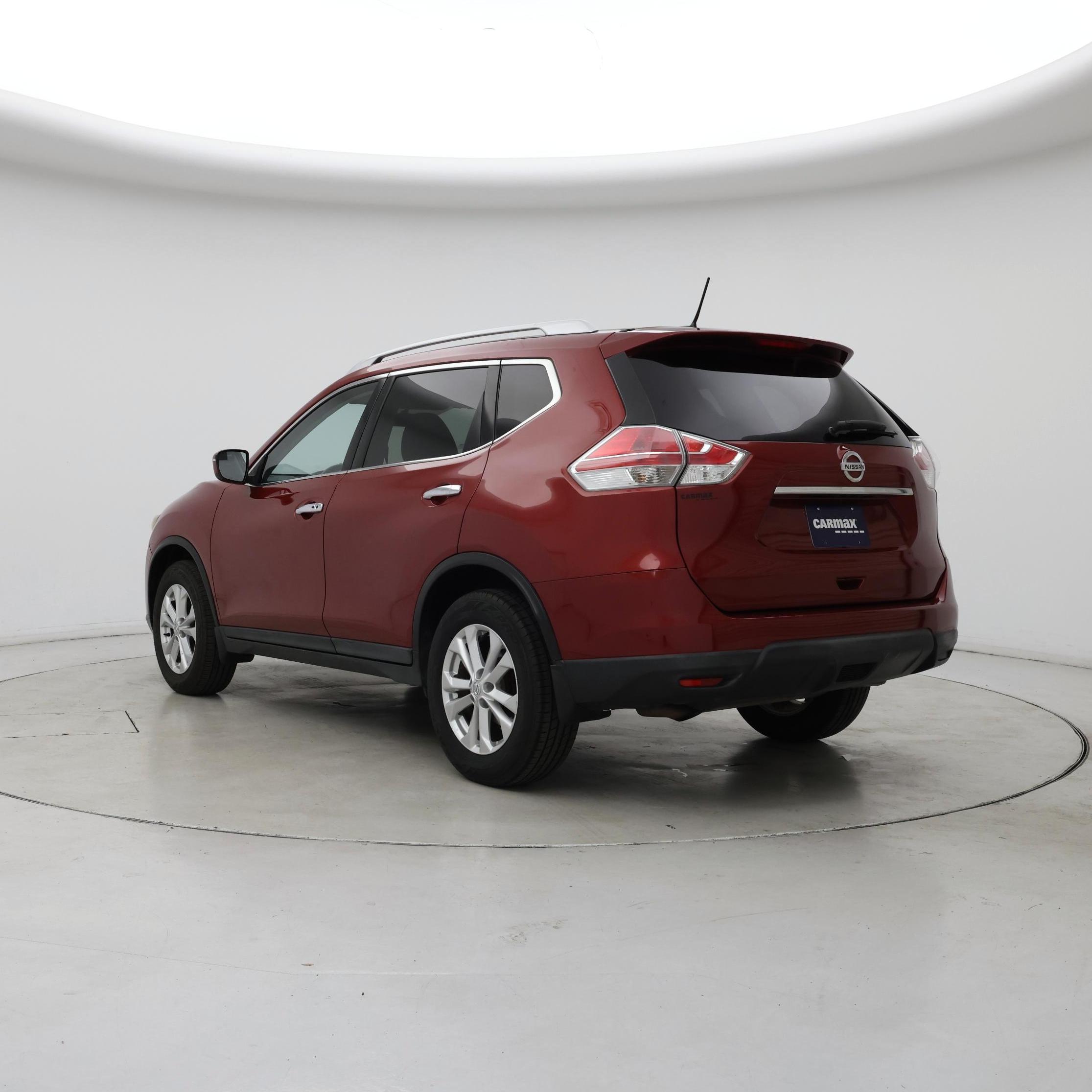 Thumbnail: 2016 Nissan Rogue - 2