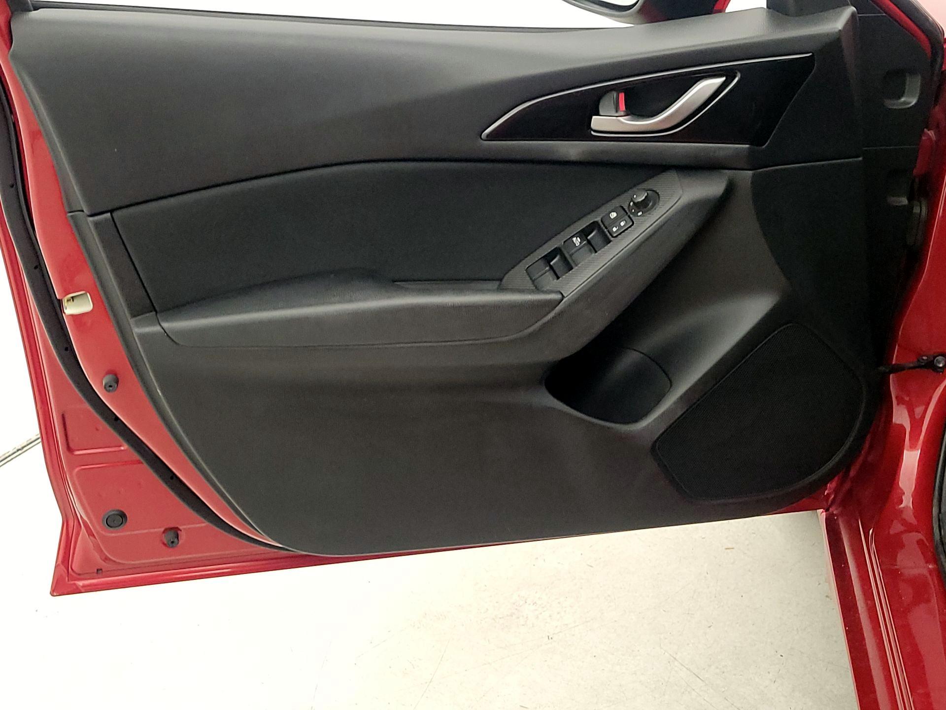 Thumbnail: 2014 Mazda Mazda3 - 12