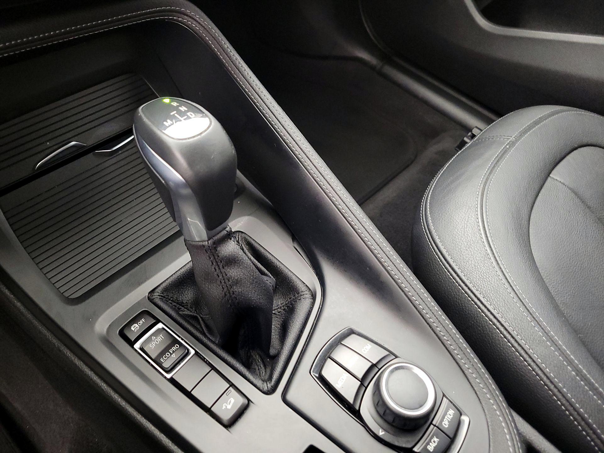 Thumbnail: 2018 BMW X1 - 17