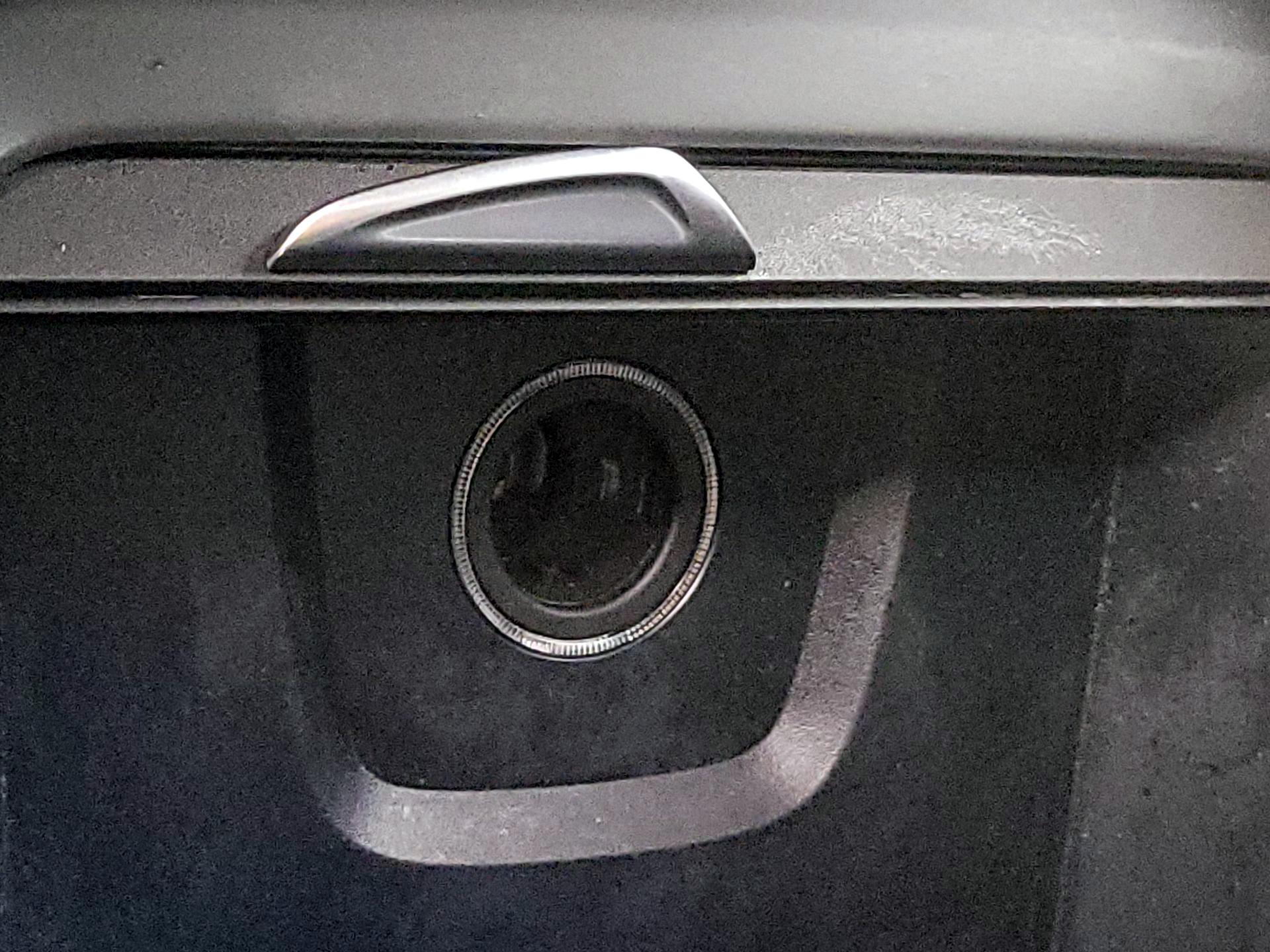 Thumbnail: 2018 BMW X1 - 18