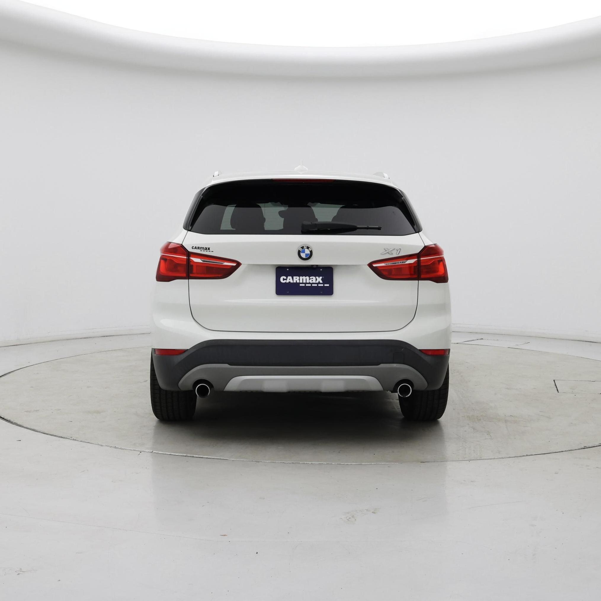 Thumbnail: 2018 BMW X1 - 6