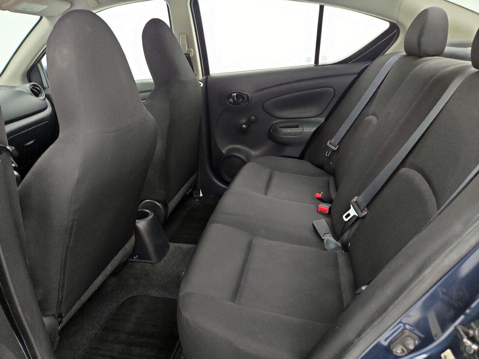 Thumbnail: 2016 Nissan Versa - 18