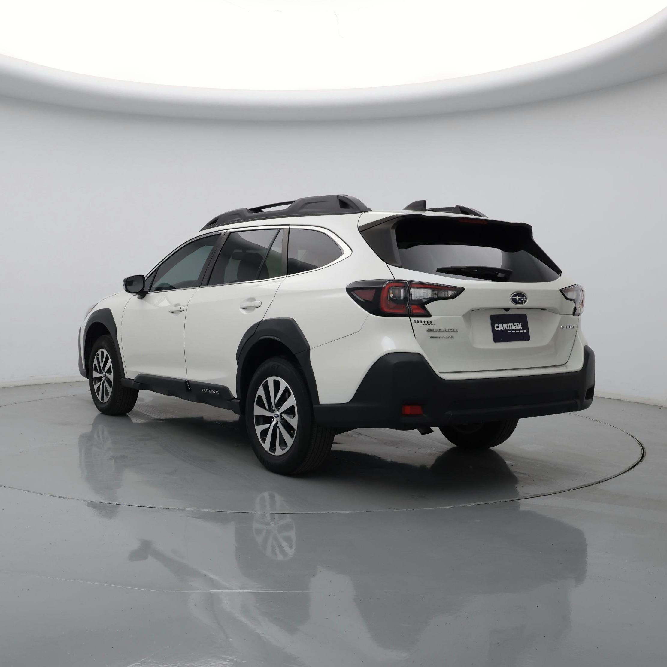 Thumbnail: 2023 Subaru Outback - 2