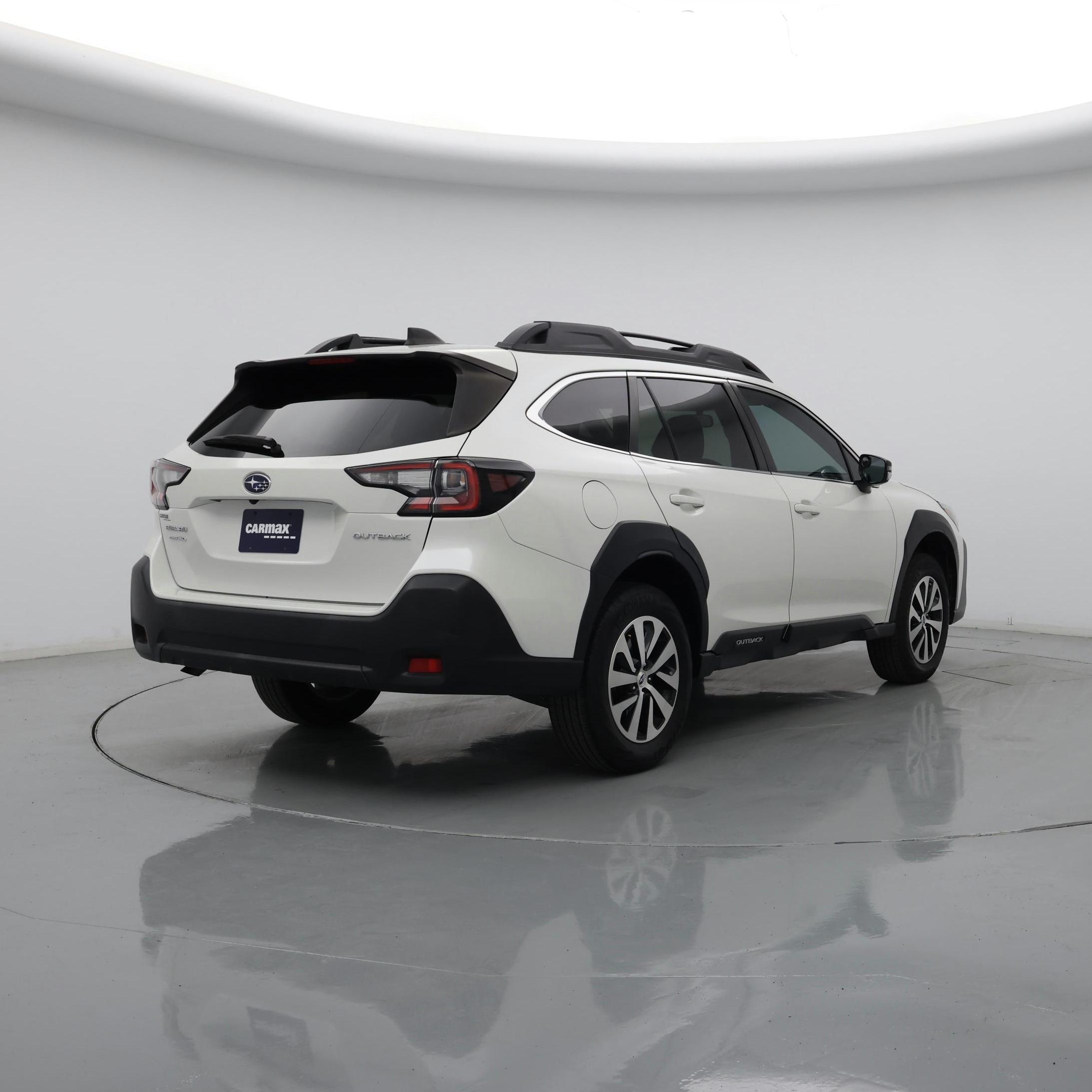 Thumbnail: 2023 Subaru Outback - 8