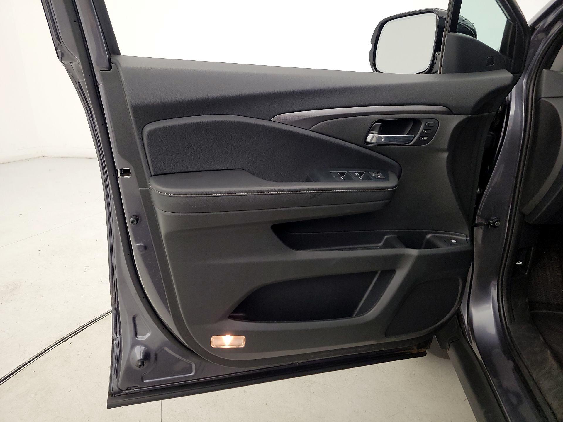 Thumbnail: 2023 Honda Ridgeline - 12