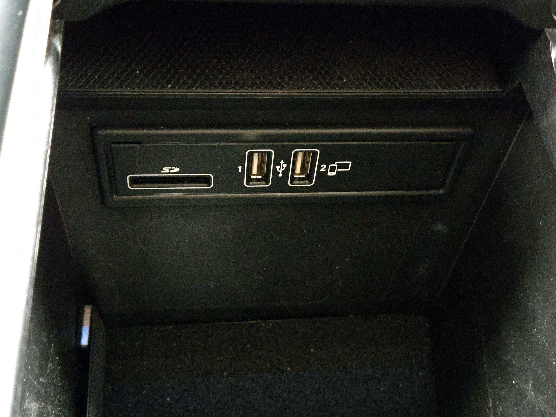 Thumbnail: 2018 Mercedes-Benz GLC - 18