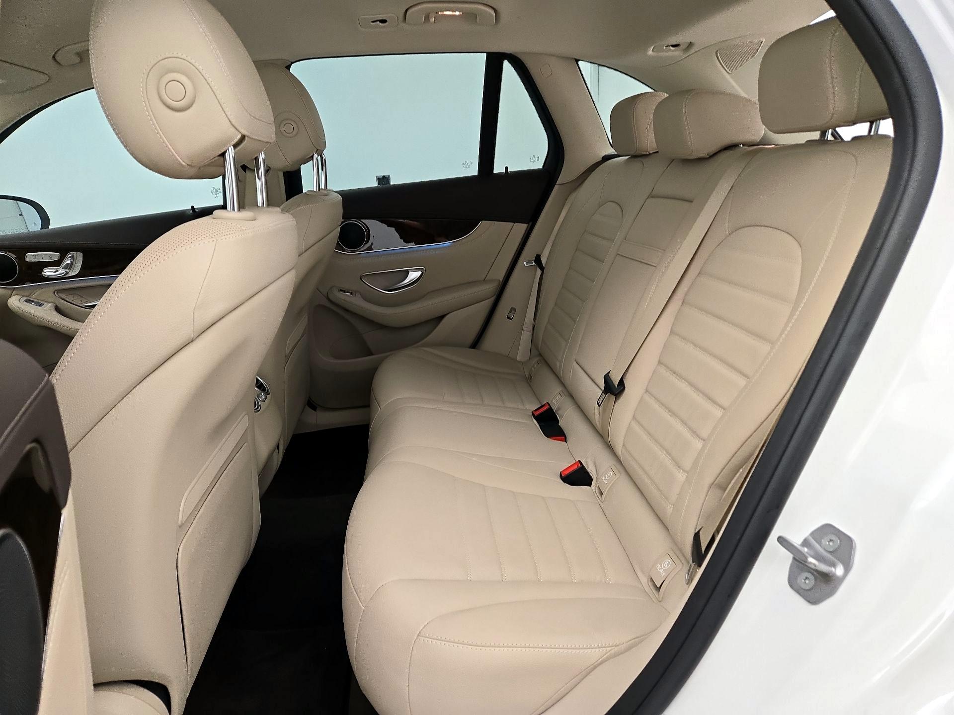 Thumbnail: 2018 Mercedes-Benz GLC - 19