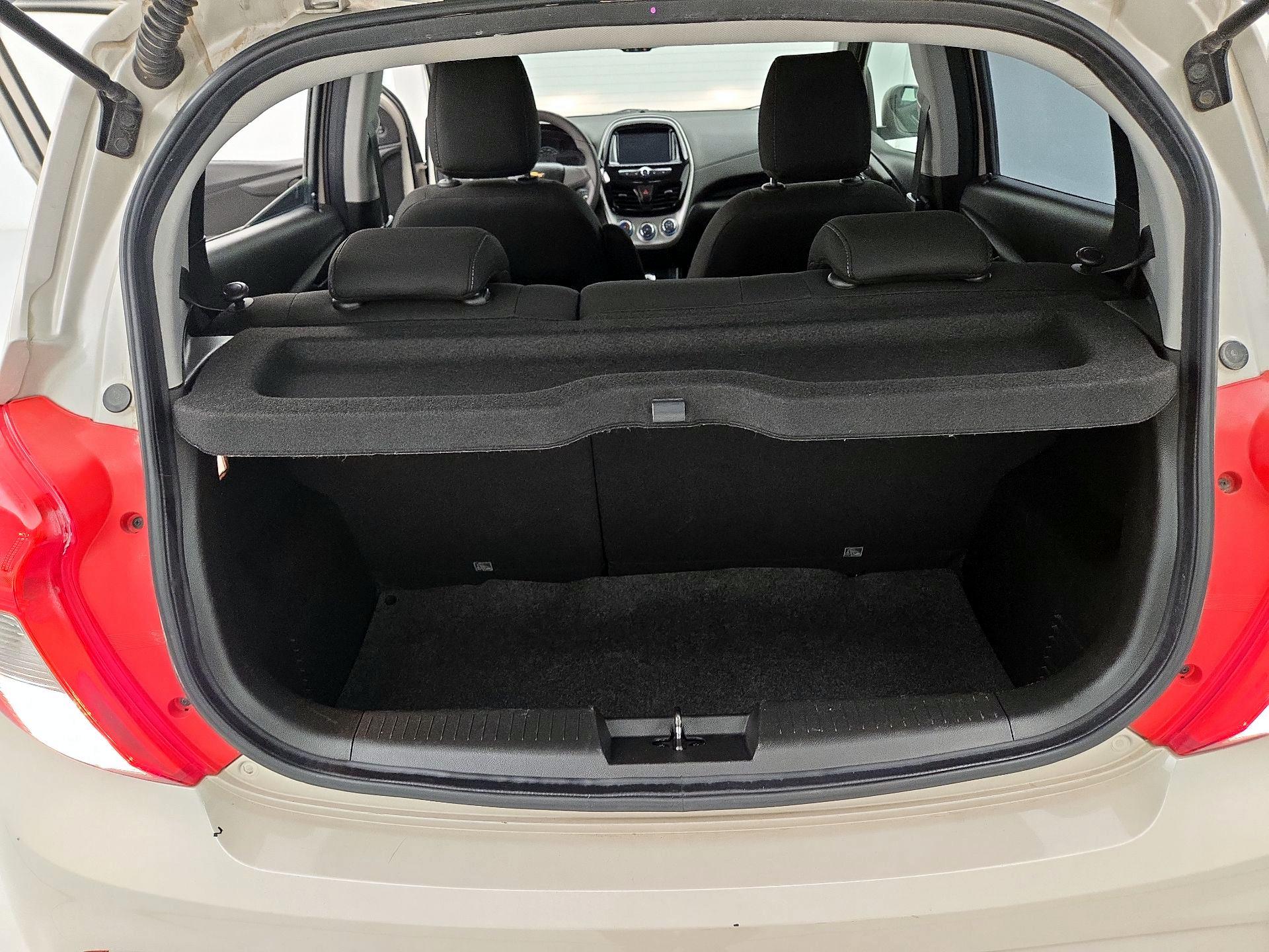 Thumbnail: 2018 Chevrolet Spark - 20