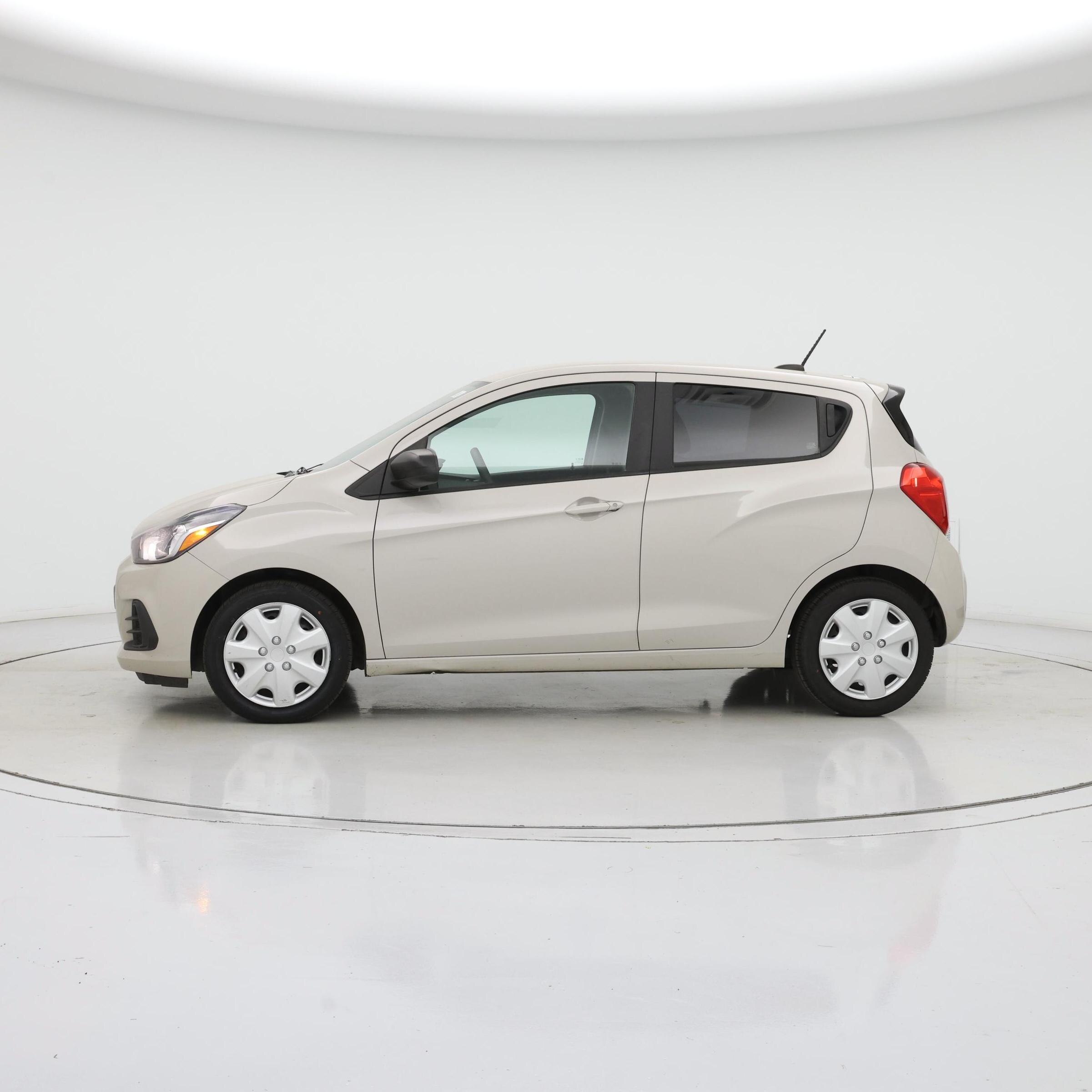 Thumbnail: 2018 Chevrolet Spark - 3