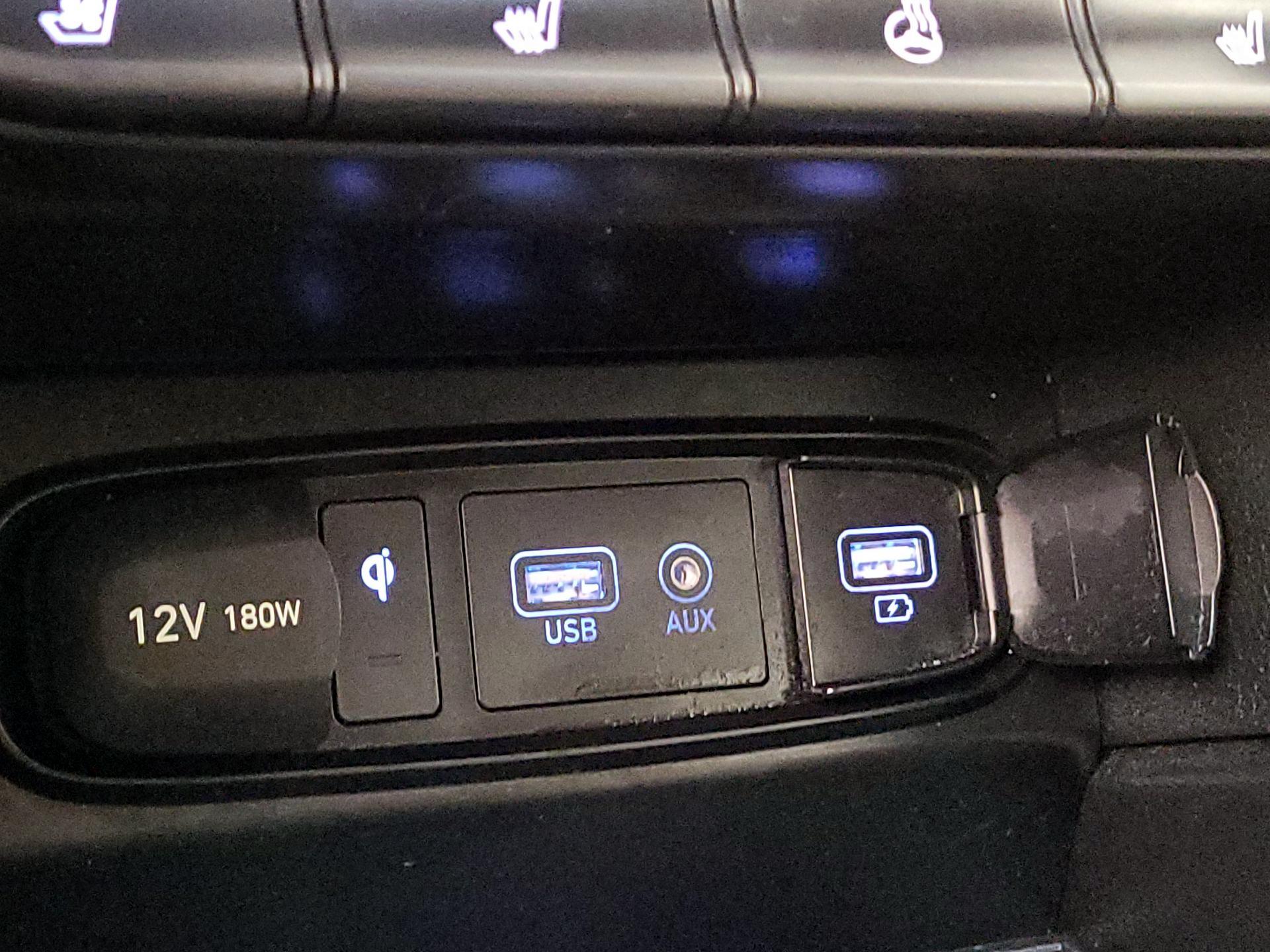 Thumbnail: 2020 Hyundai Santa Fe - 19