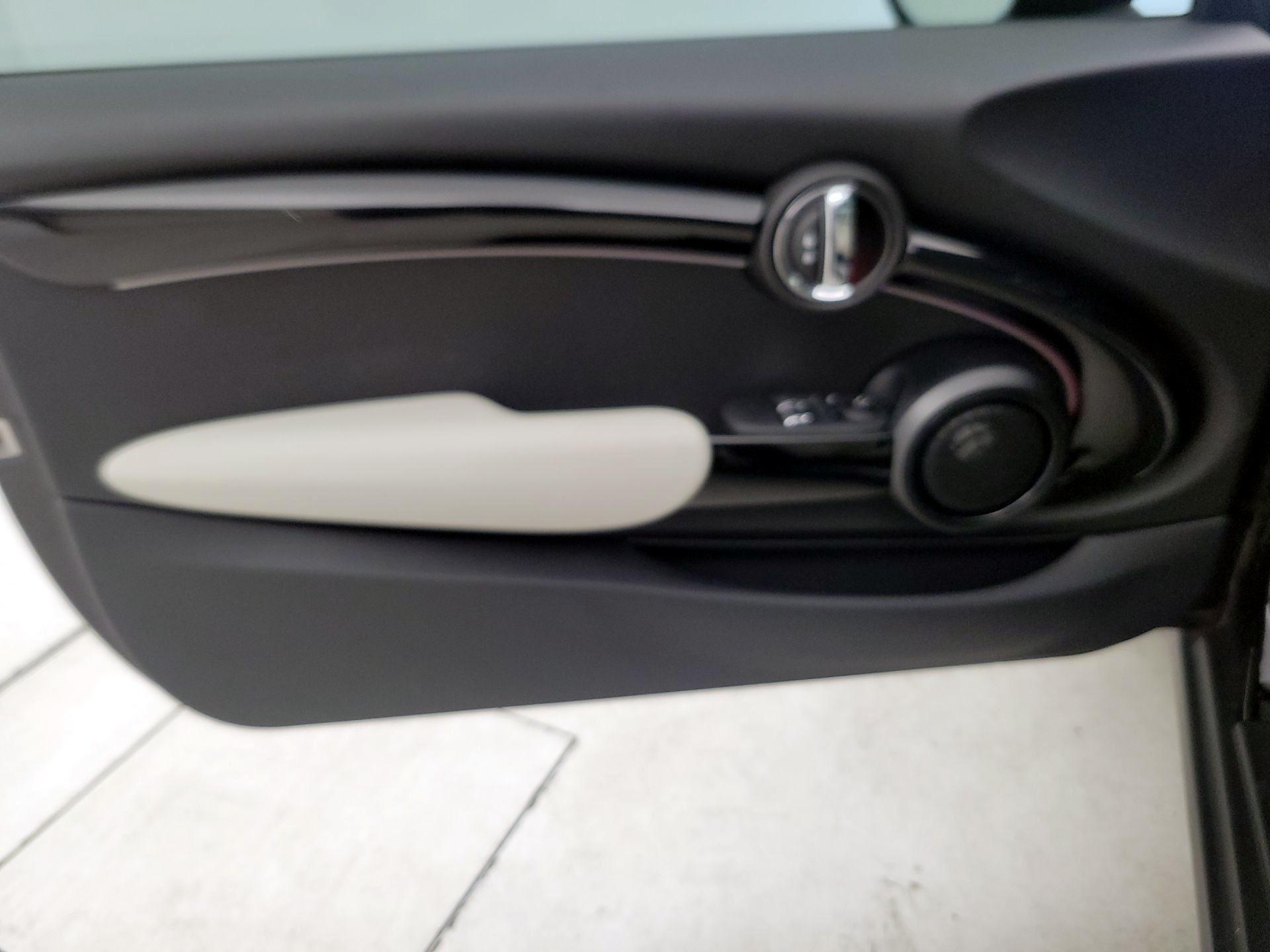 Thumbnail: 2024 MINI Cooper Hardtop - 12