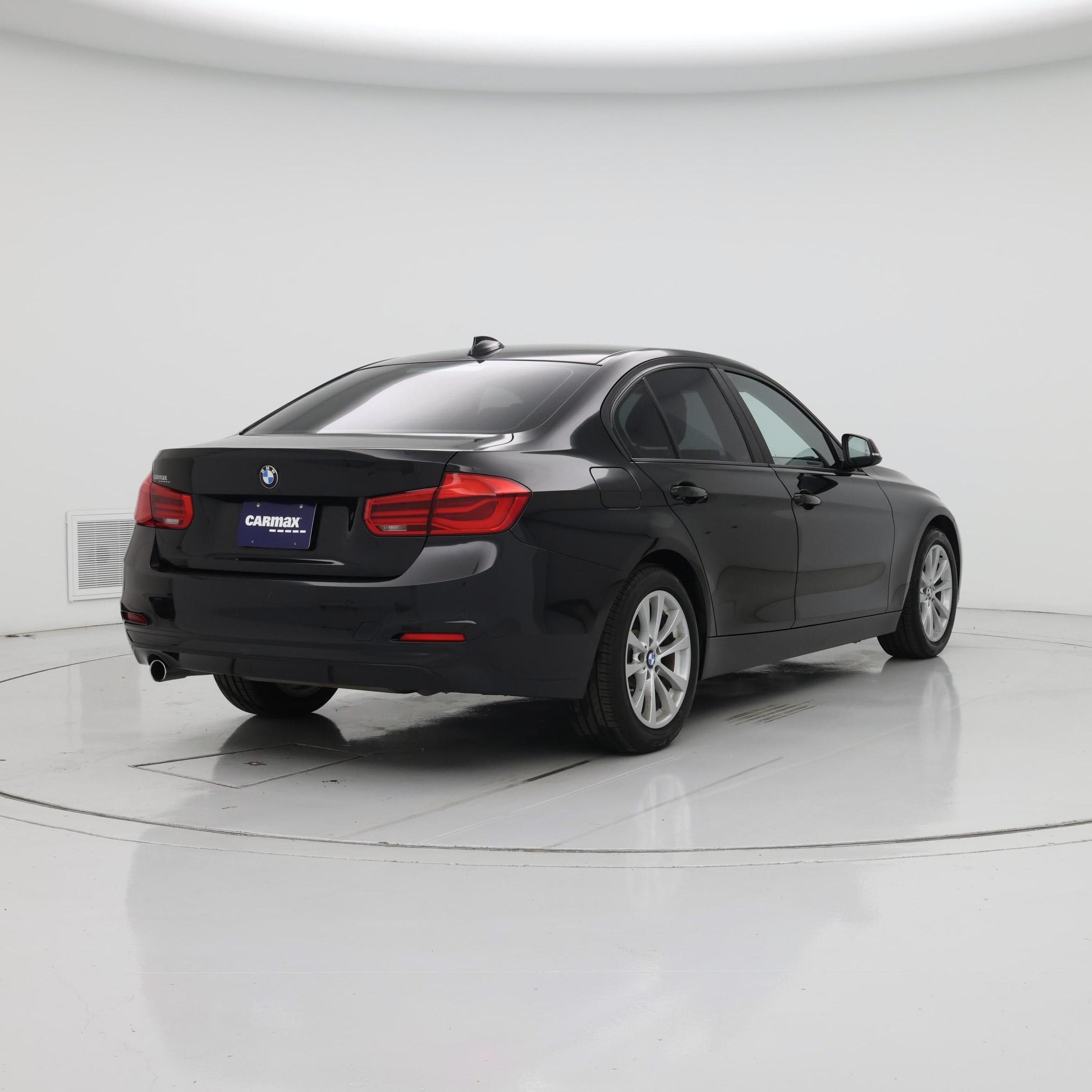 Thumbnail: 2016 BMW 3 Series - 8