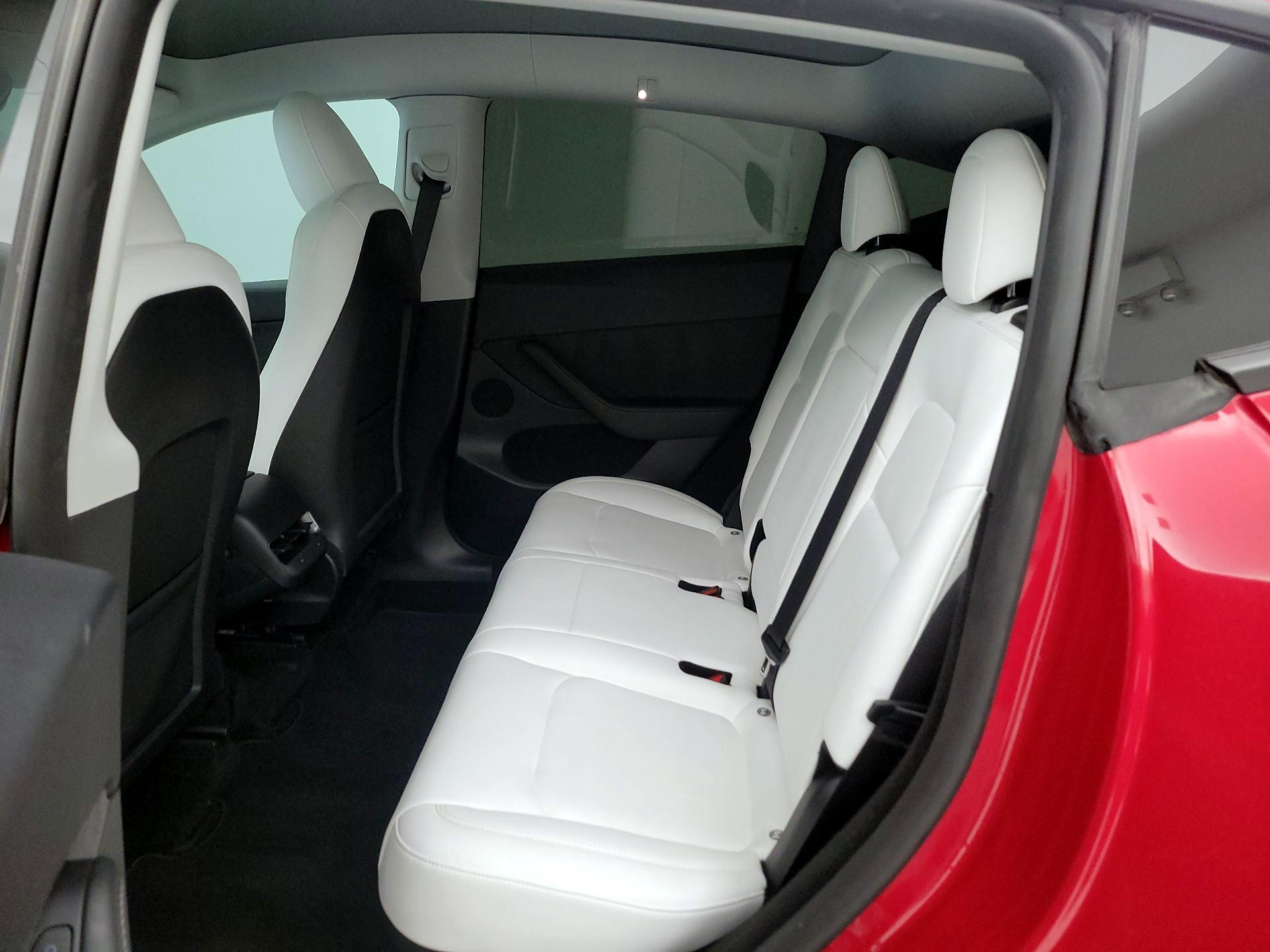 Thumbnail: 2023 Tesla Model Y - 19