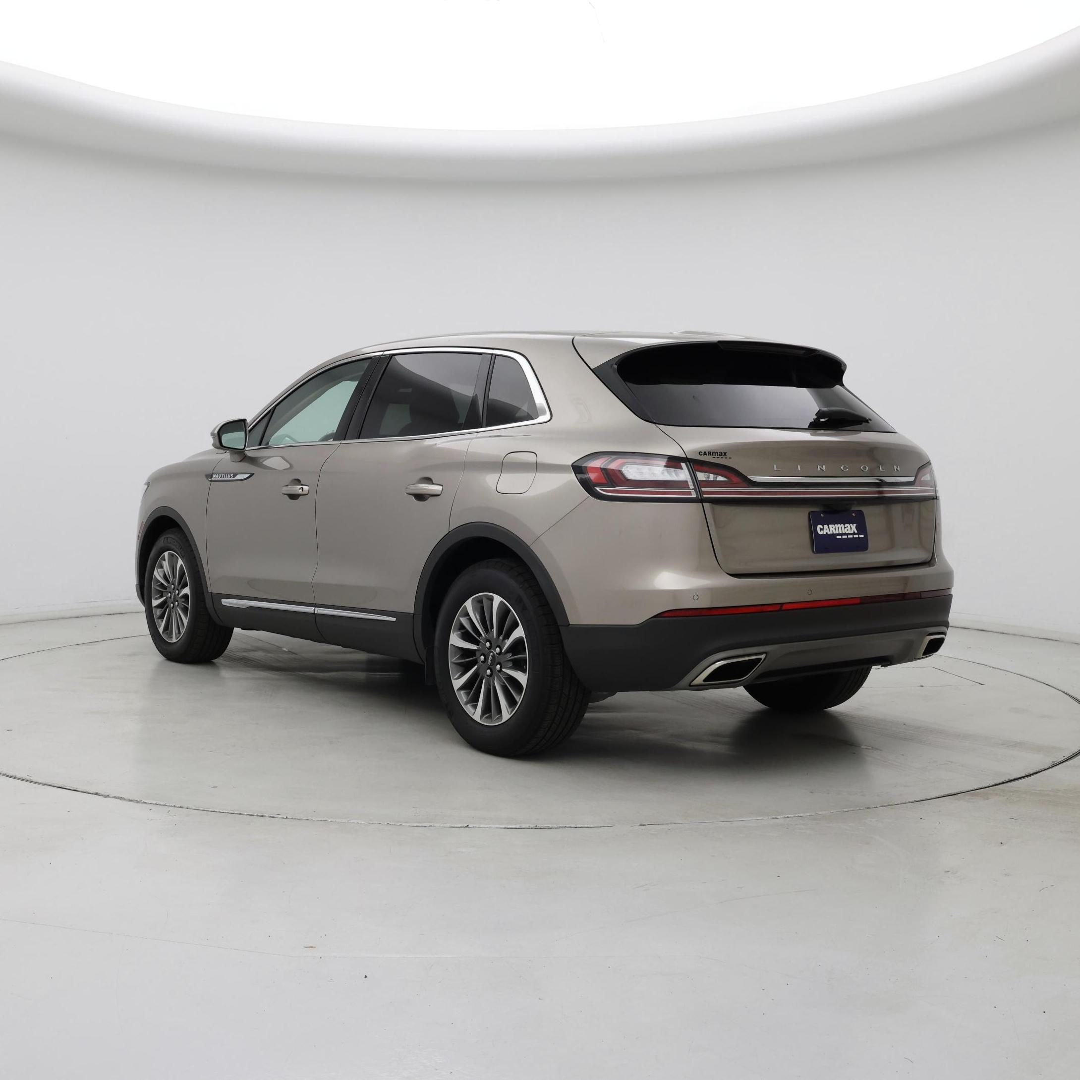 Thumbnail: 2021 Lincoln Nautilus - 2