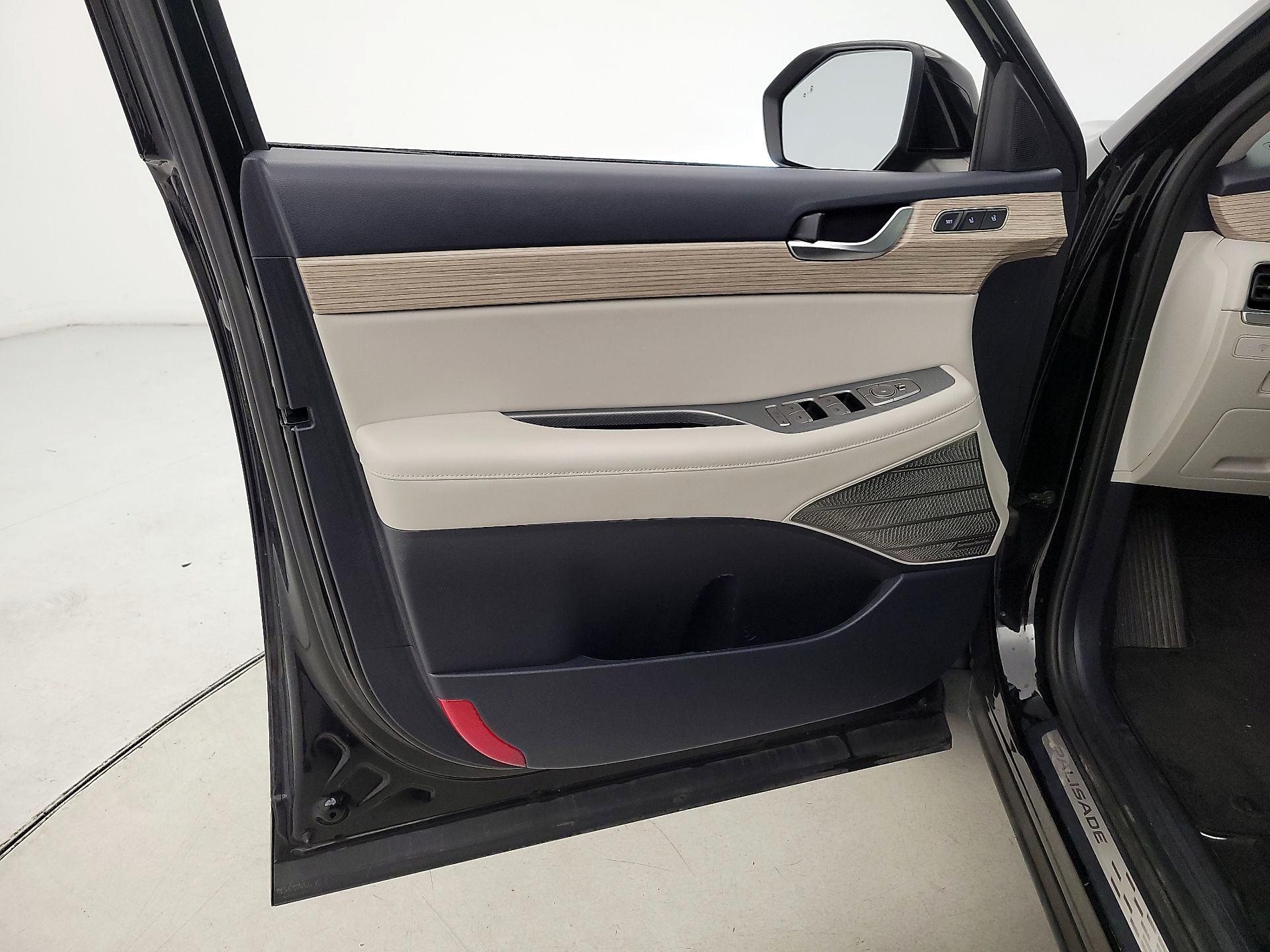 Thumbnail: 2022 Hyundai Palisade - 12